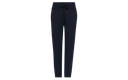 696