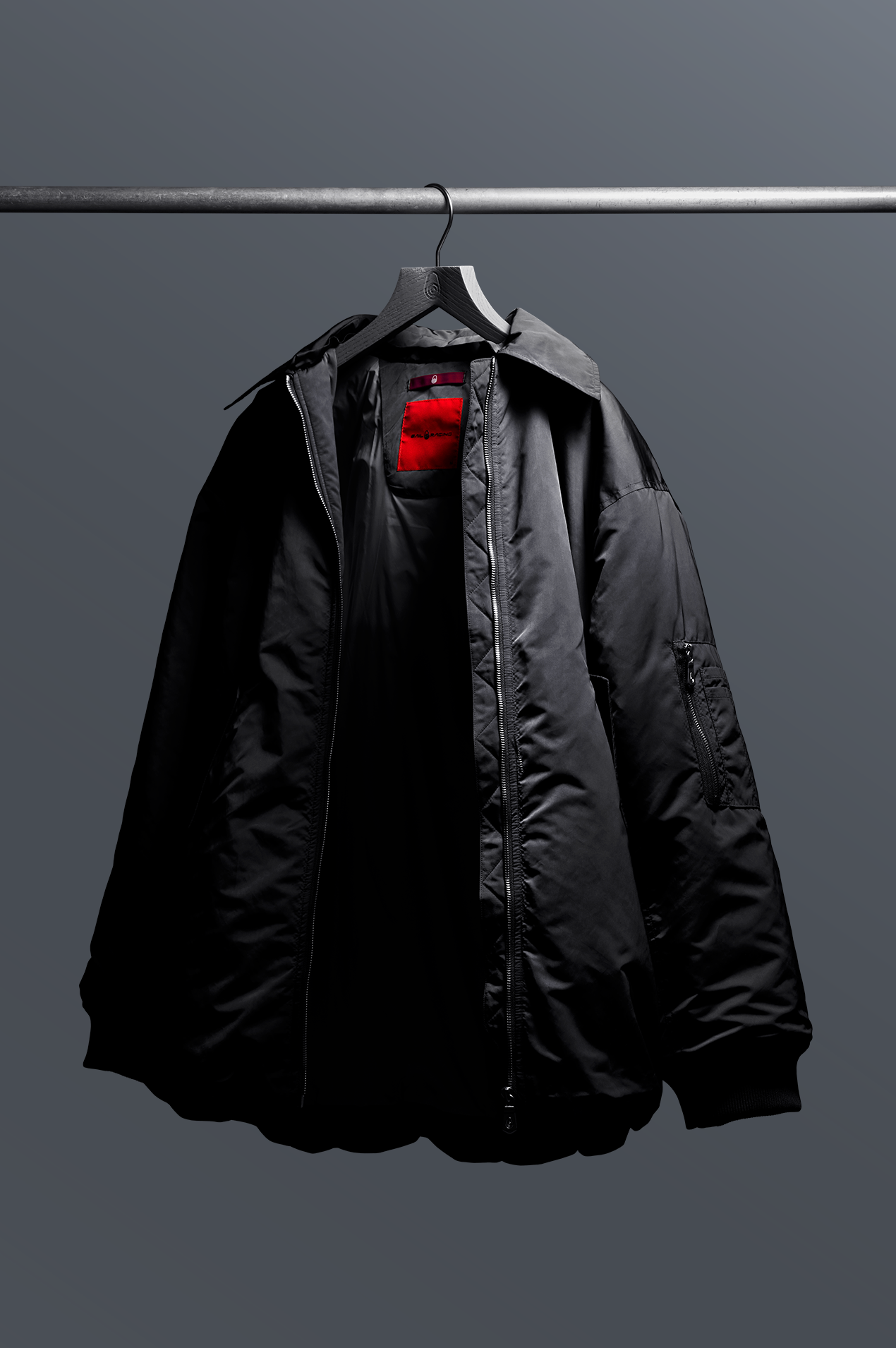 LIGHT INSULATION | WATER-RESISTANT