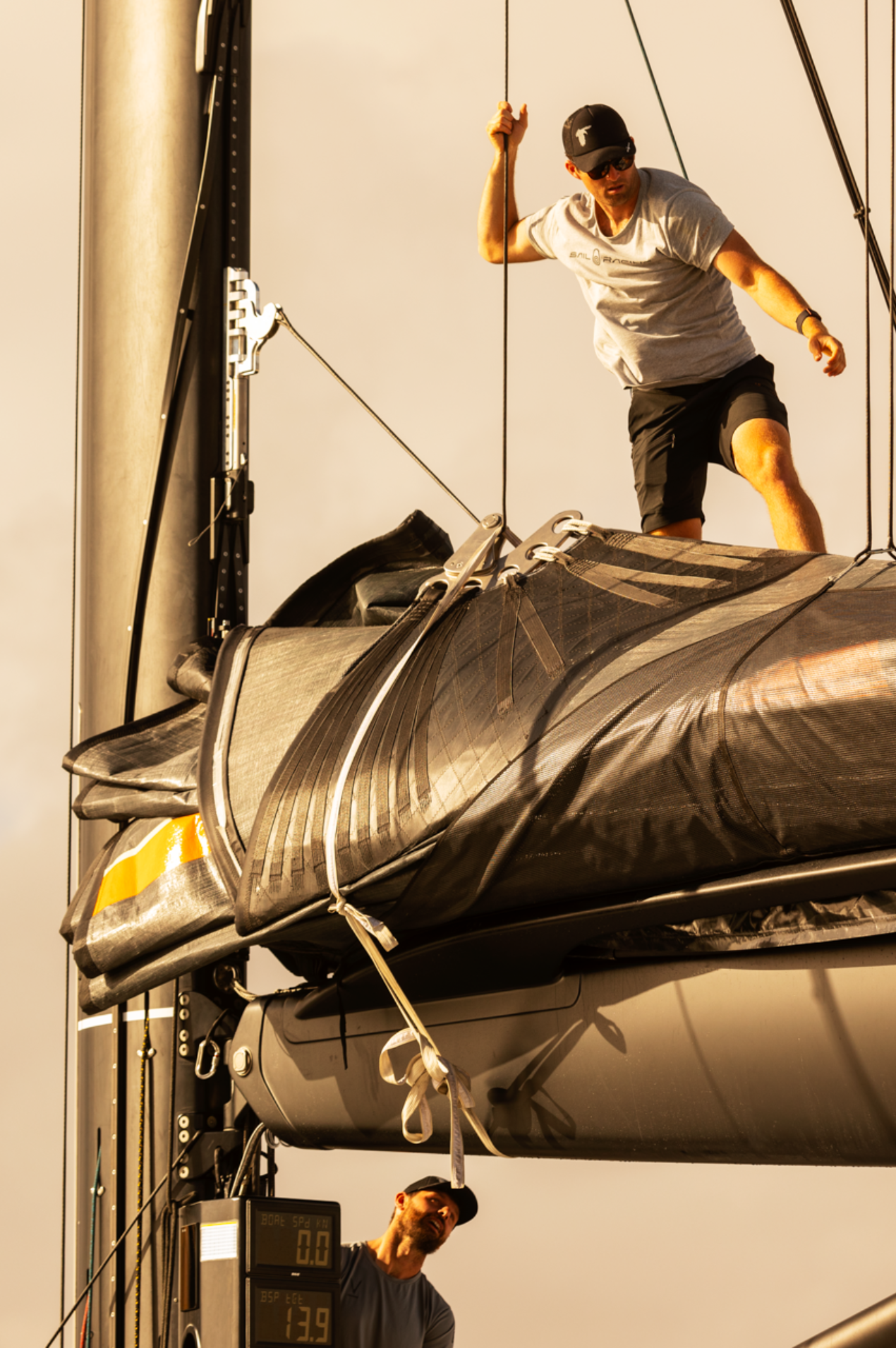 TECHNICAL SAILING