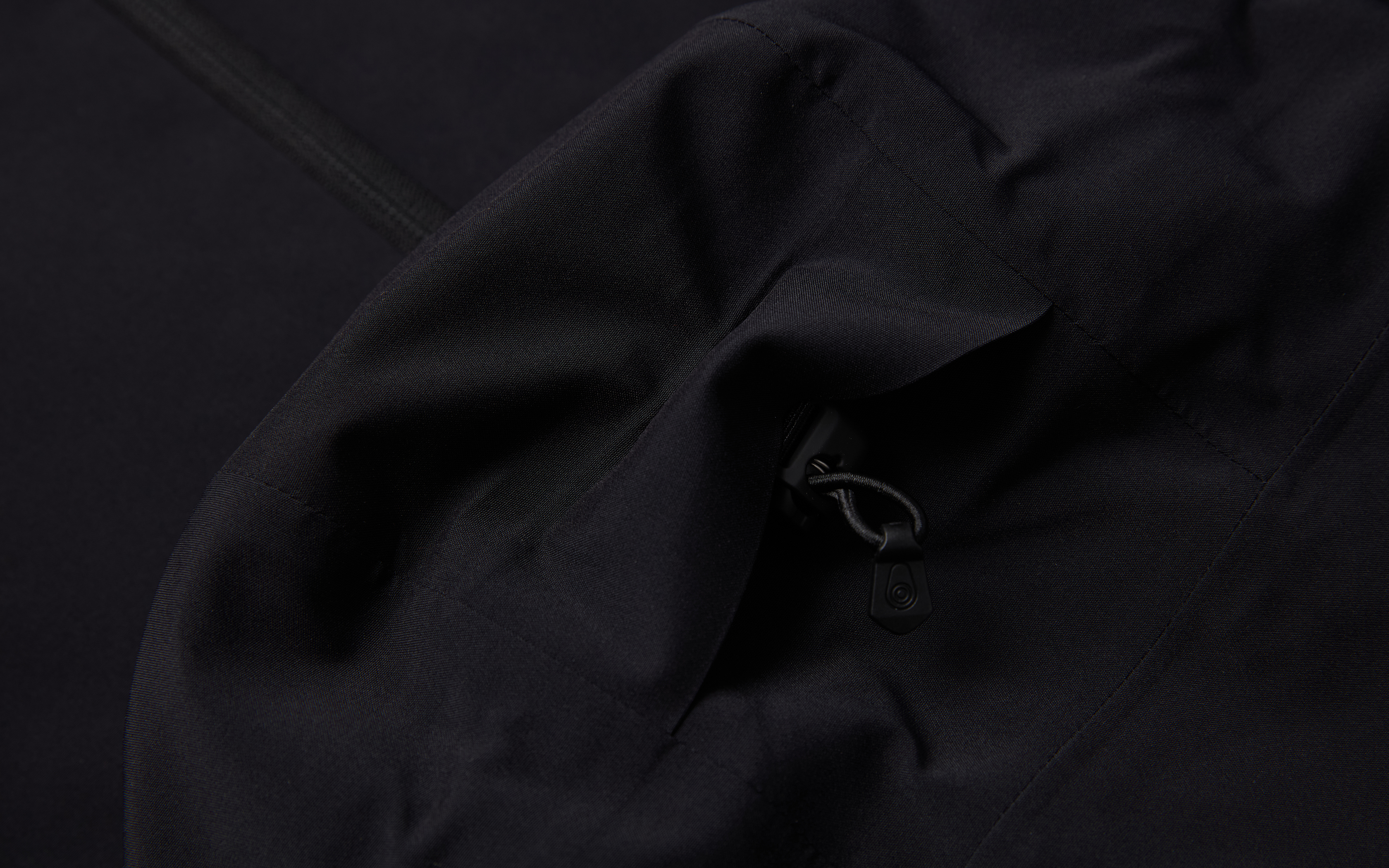 GORE TEX STRETCH JACKET