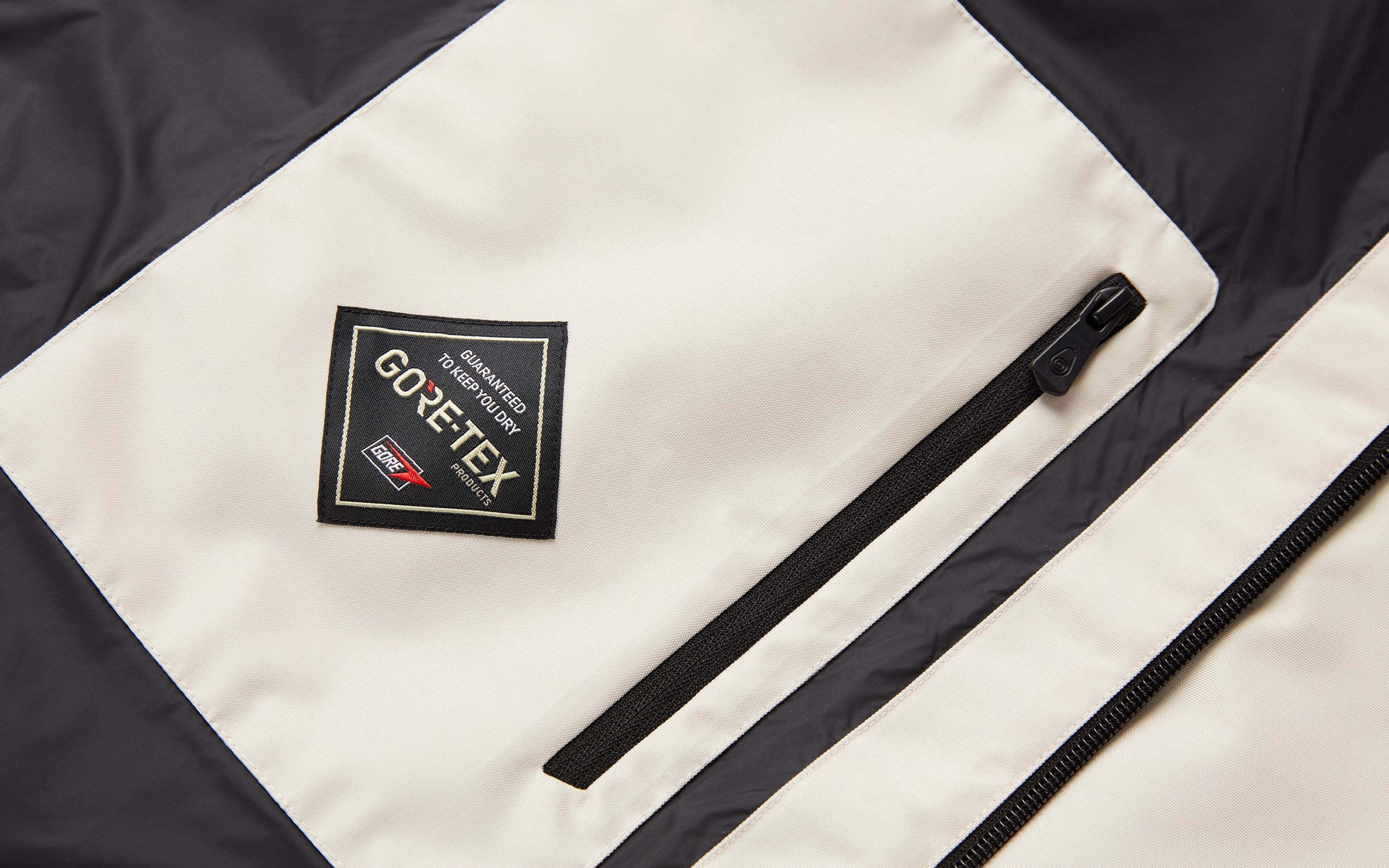 AMPLIFIER GORE TEX JACKET