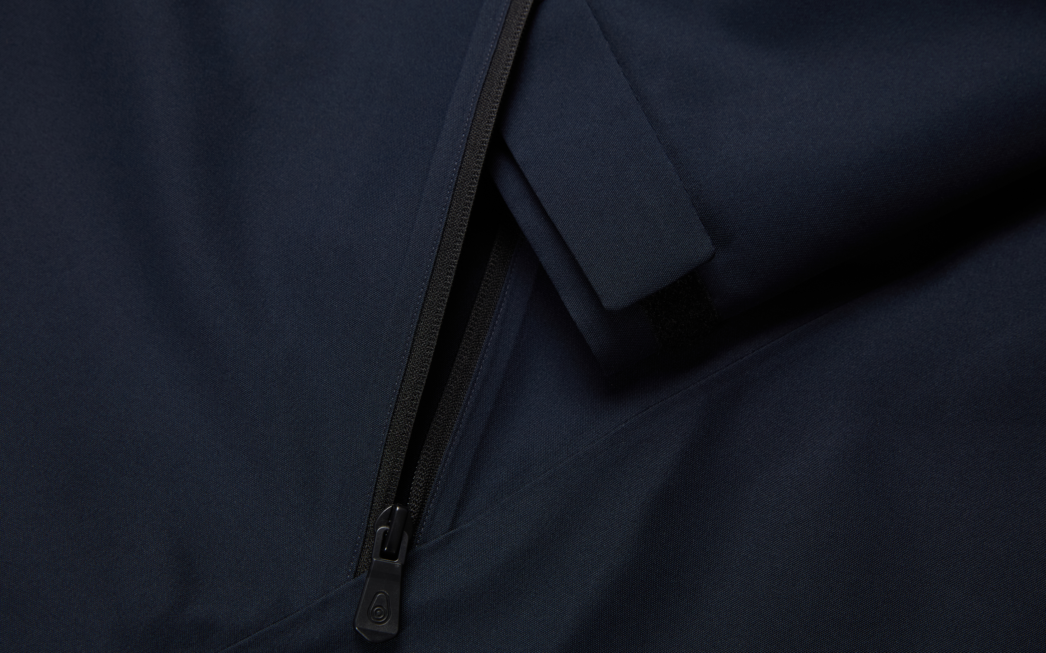 AMPLIFIER GORE TEX JACKET