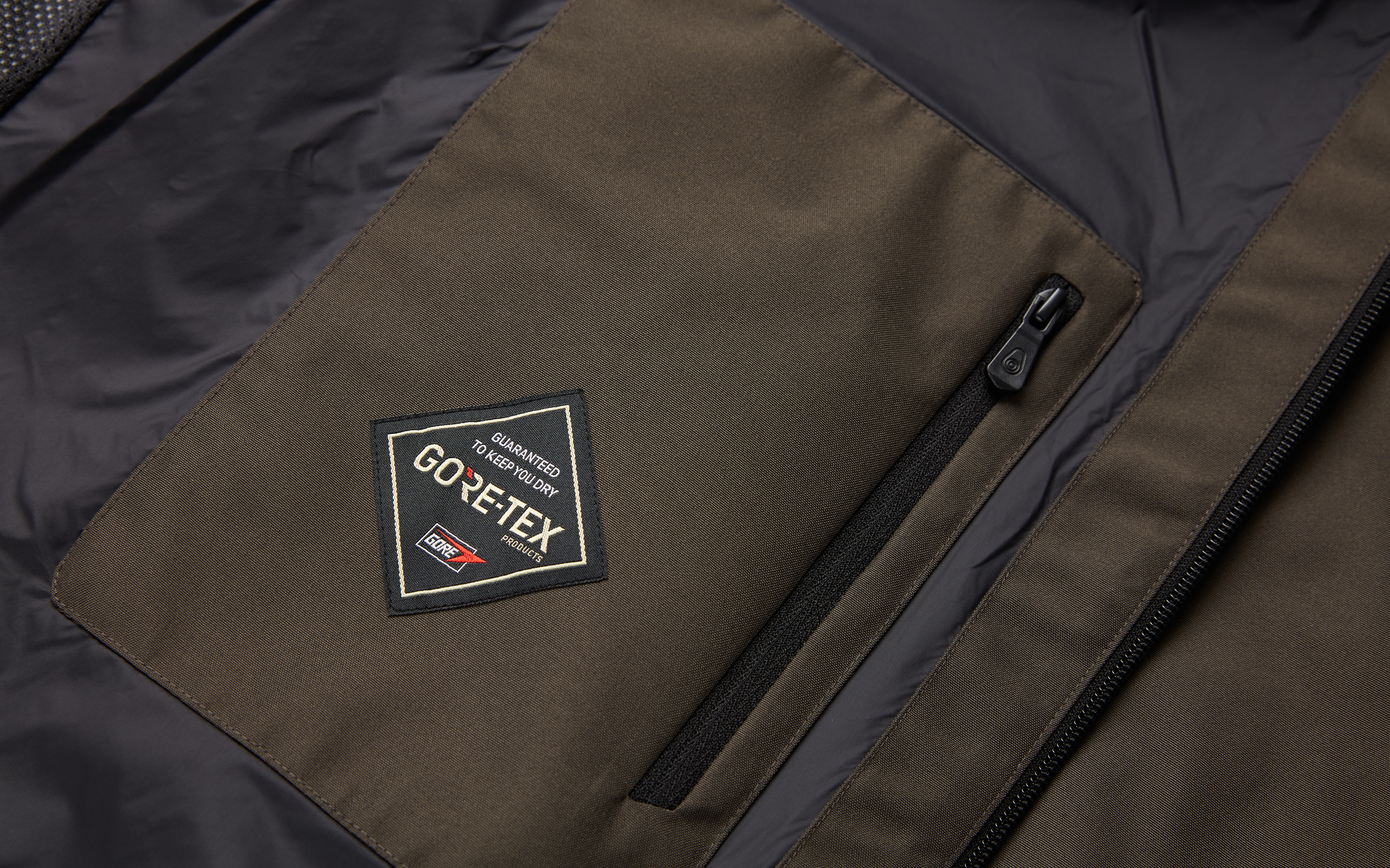 AMPLIFIER GORE TEX JACKET