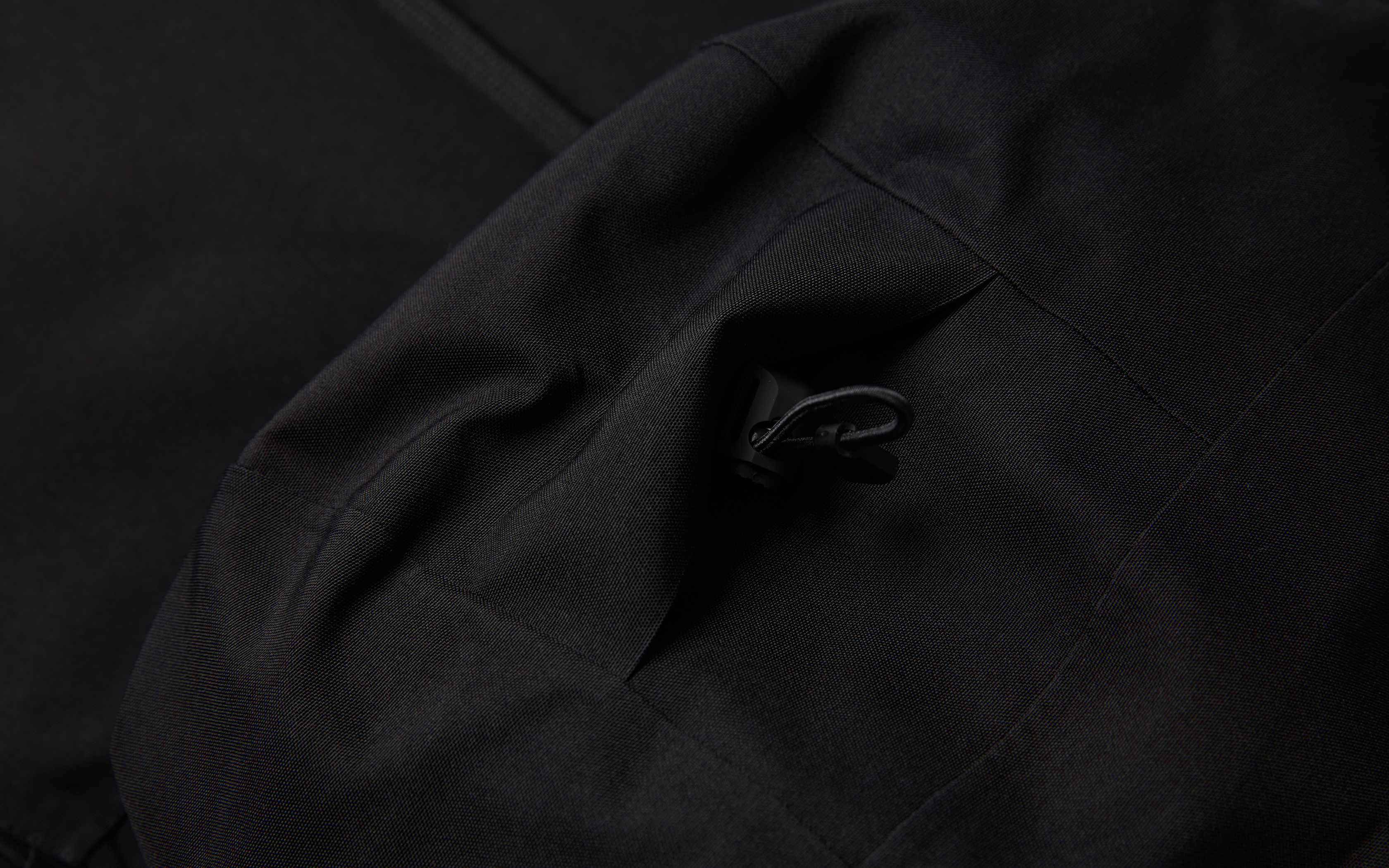 AMPLIFIER GORE TEX JACKET