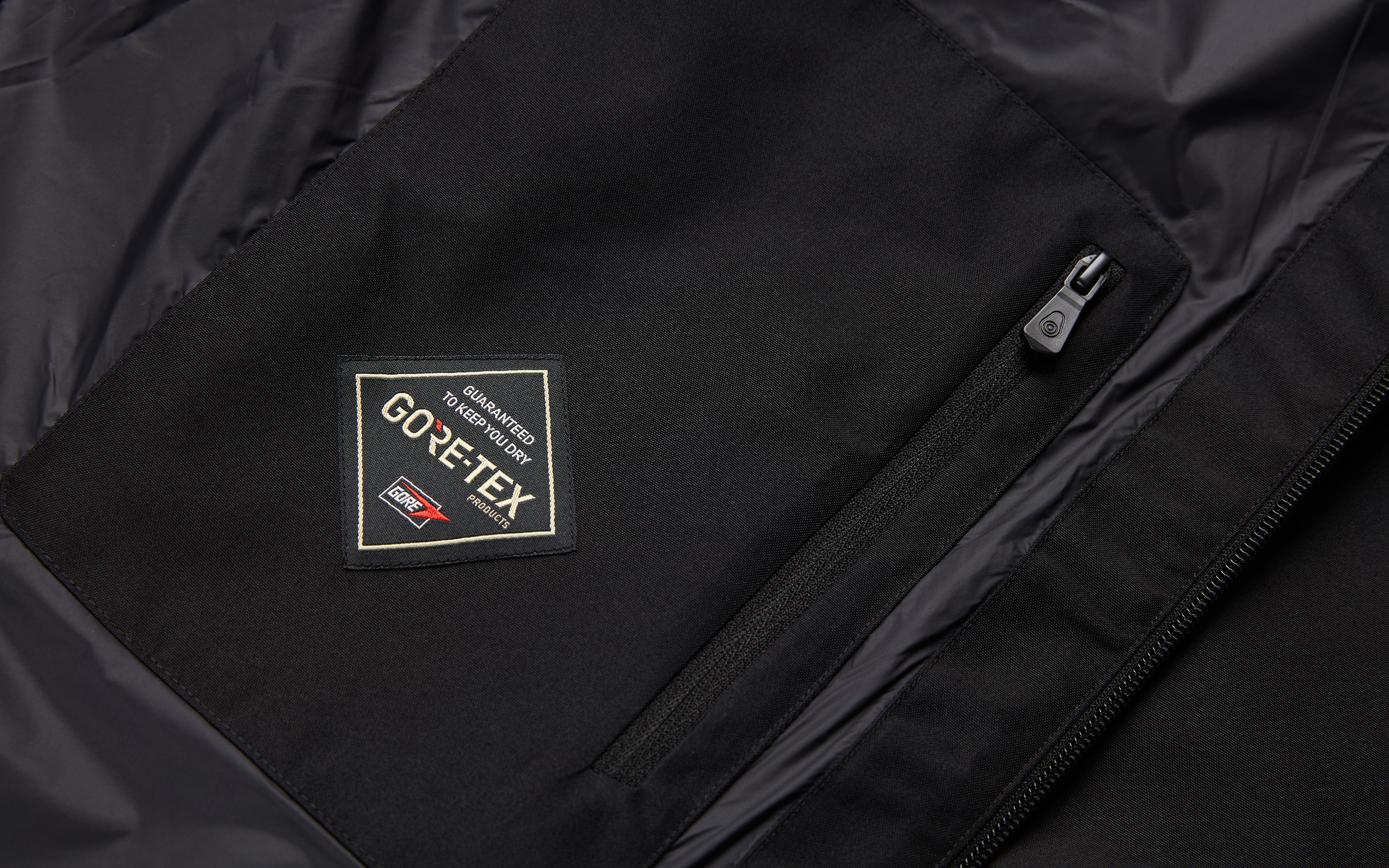AMPLIFIER GORE TEX JACKET