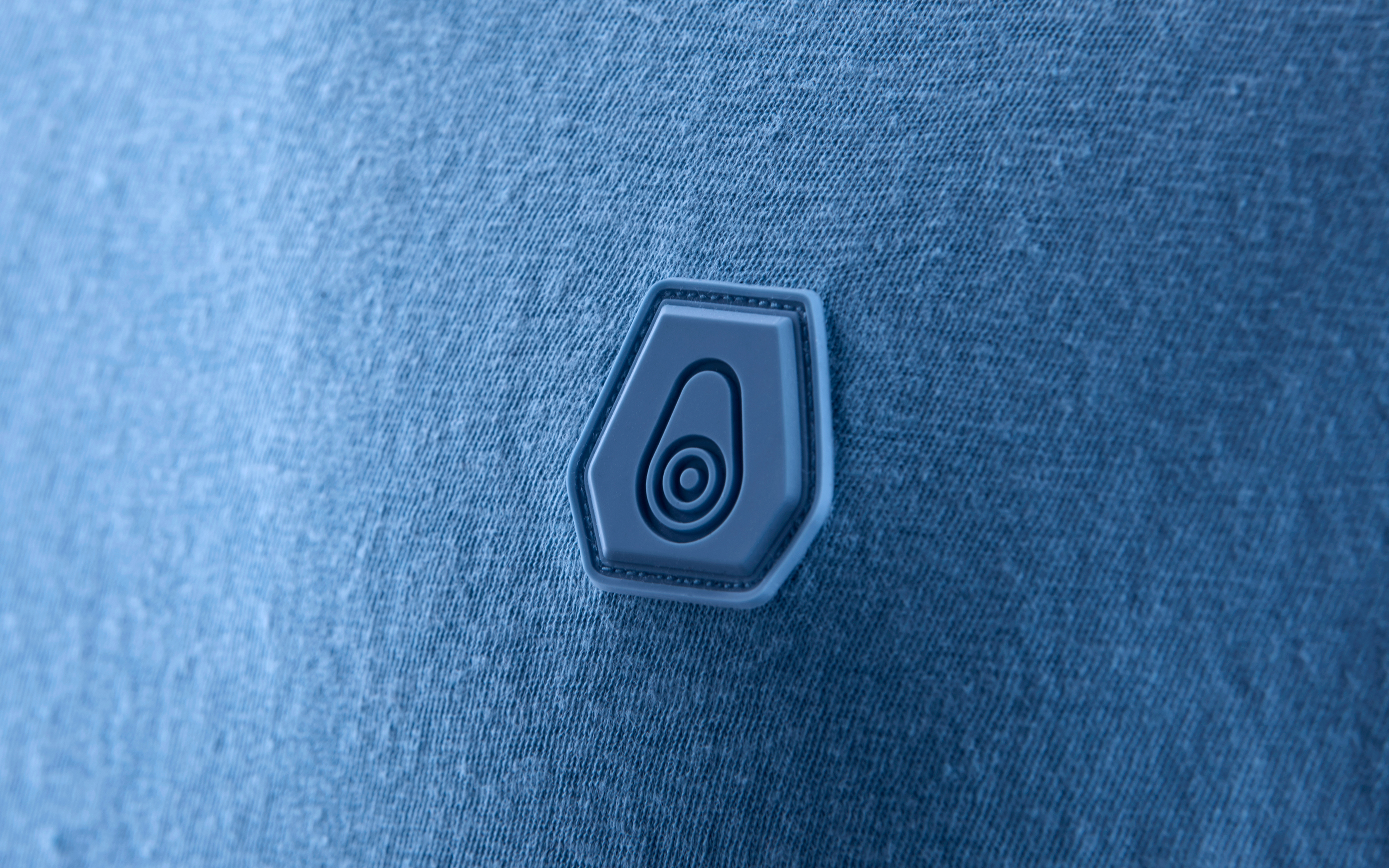 TORNADO TEE