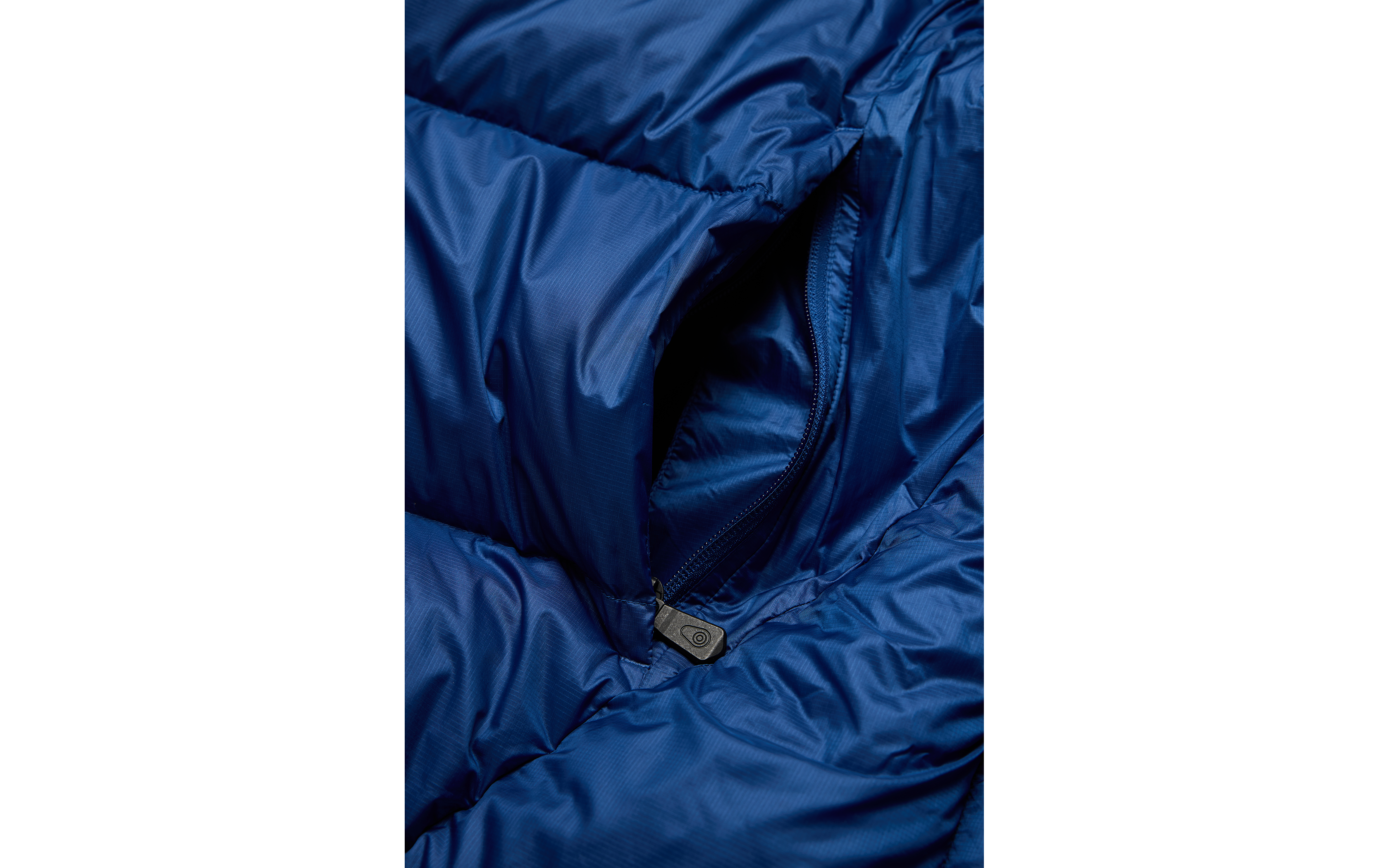 CLOUD DOWN VEST