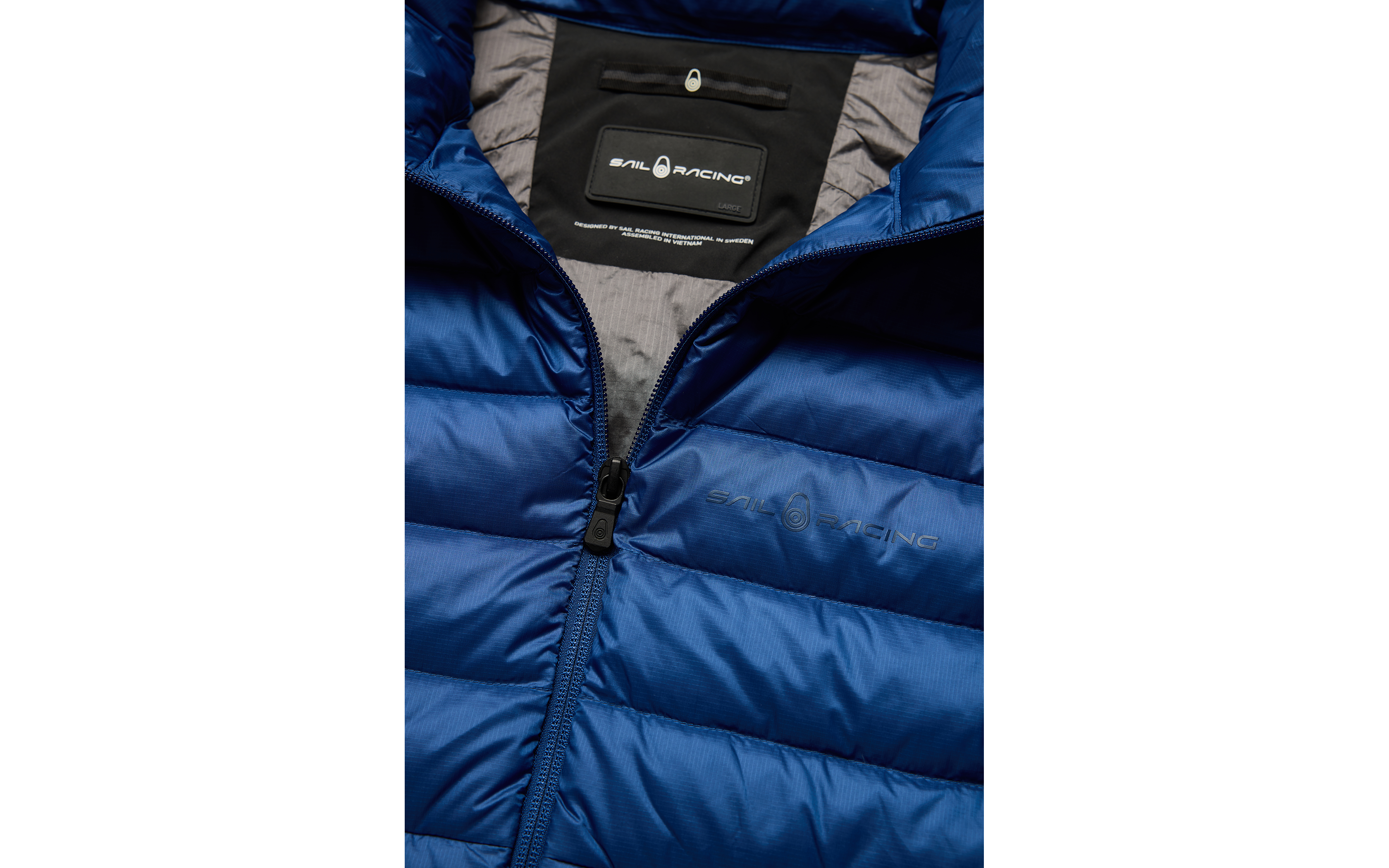 SPRAY DOWN VEST 