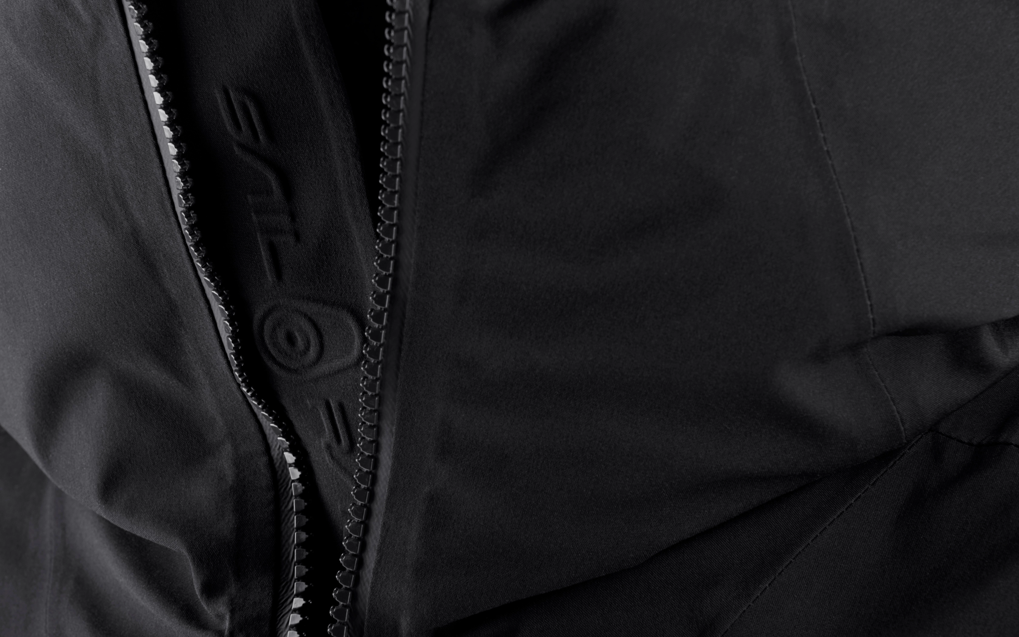 POLAR GORE TEX JACKET 