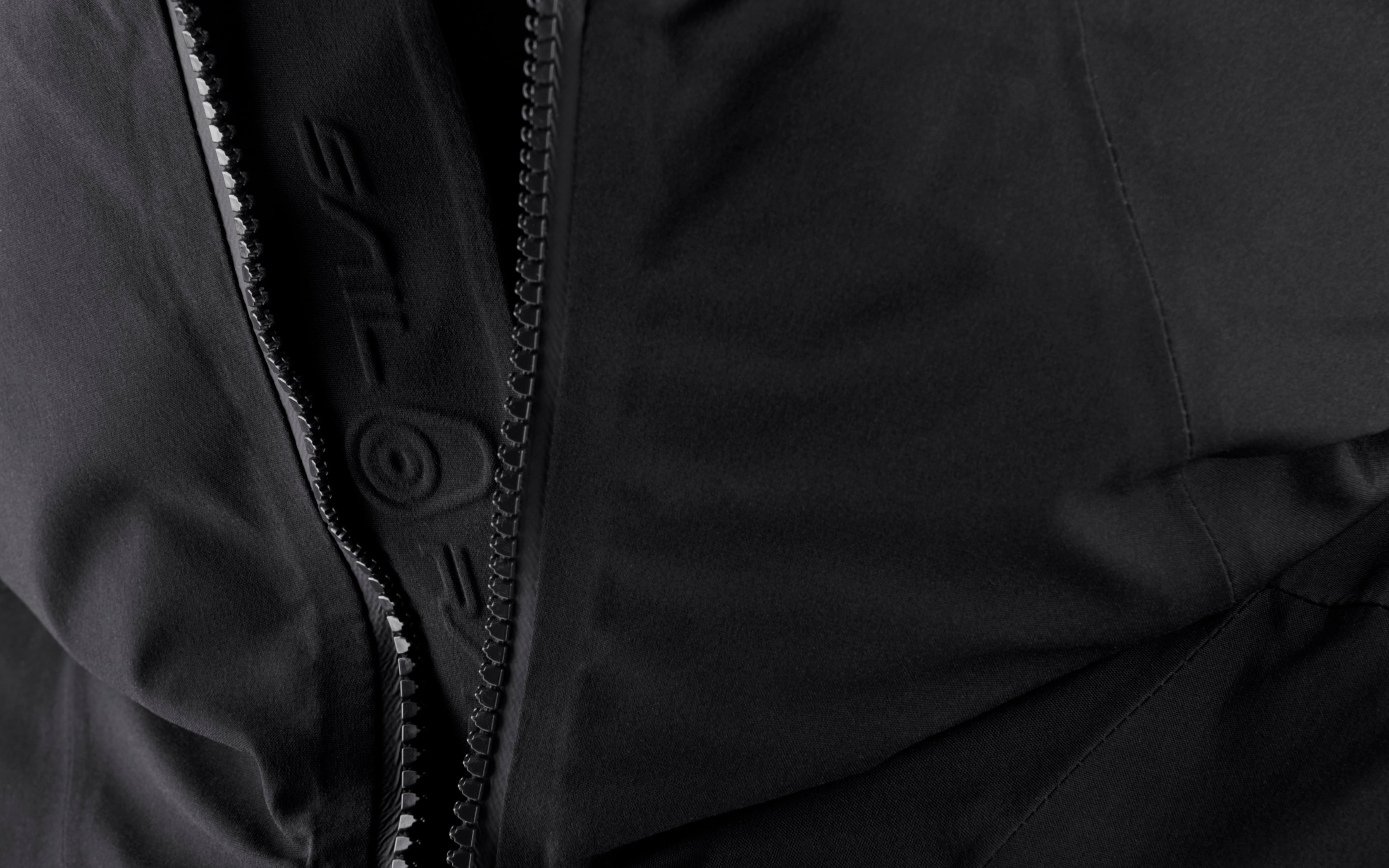 POLAR GORE TEX JACKET 