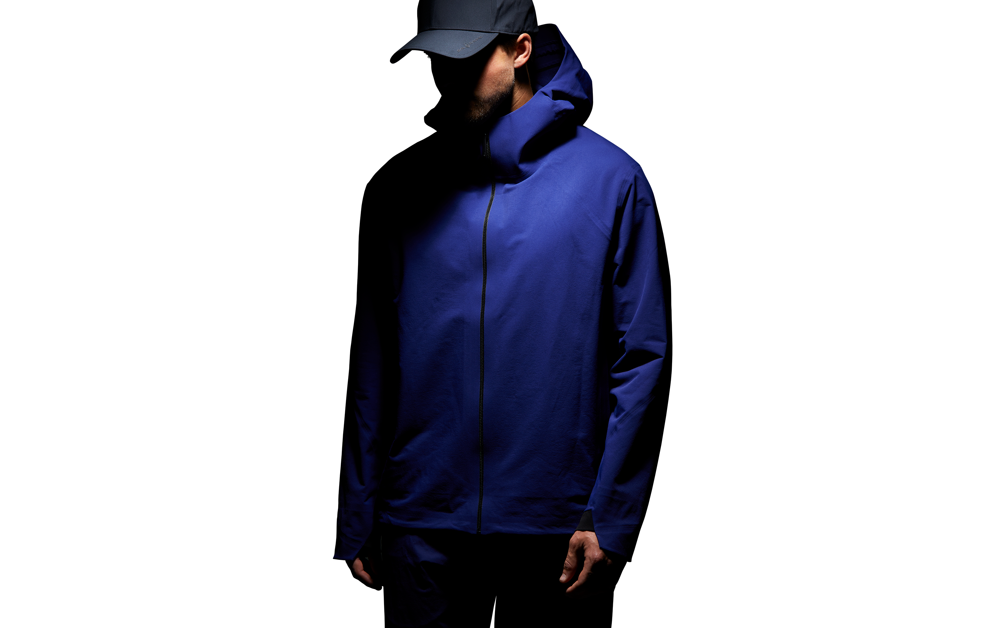 ULTRION DOUBLE WEAVE HOOD