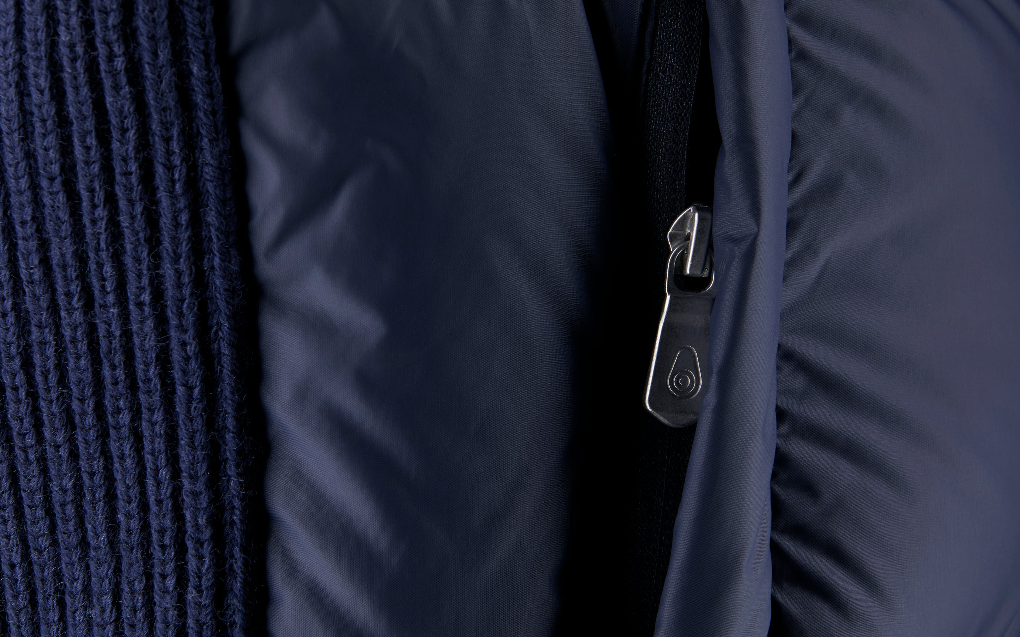 RIDGE KNITTED HYBRID