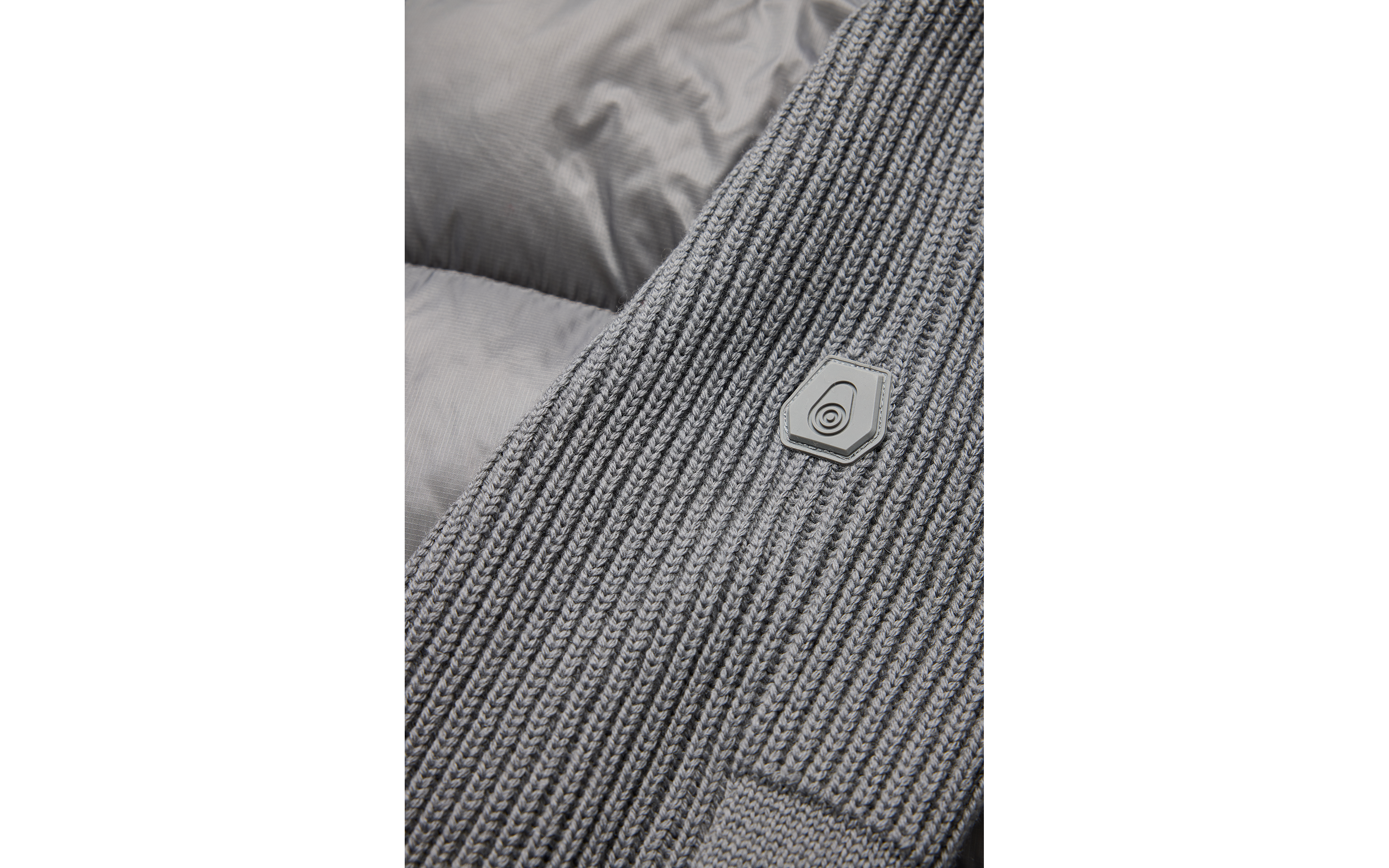 RIDGE KNITTED HYBRID