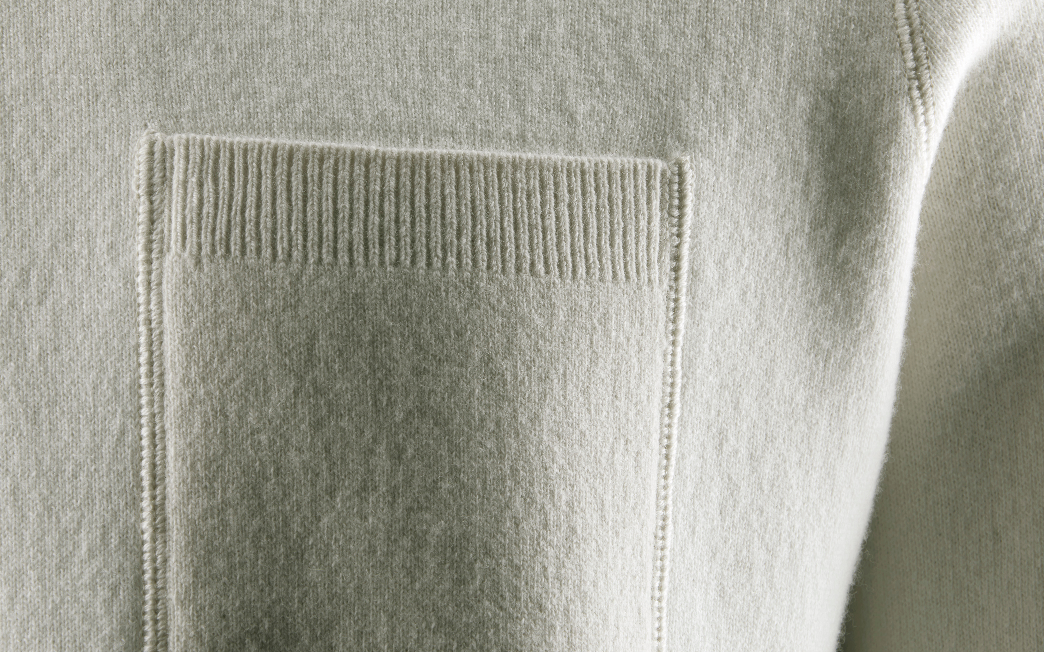 SPINE KNITTED CREW NECK 