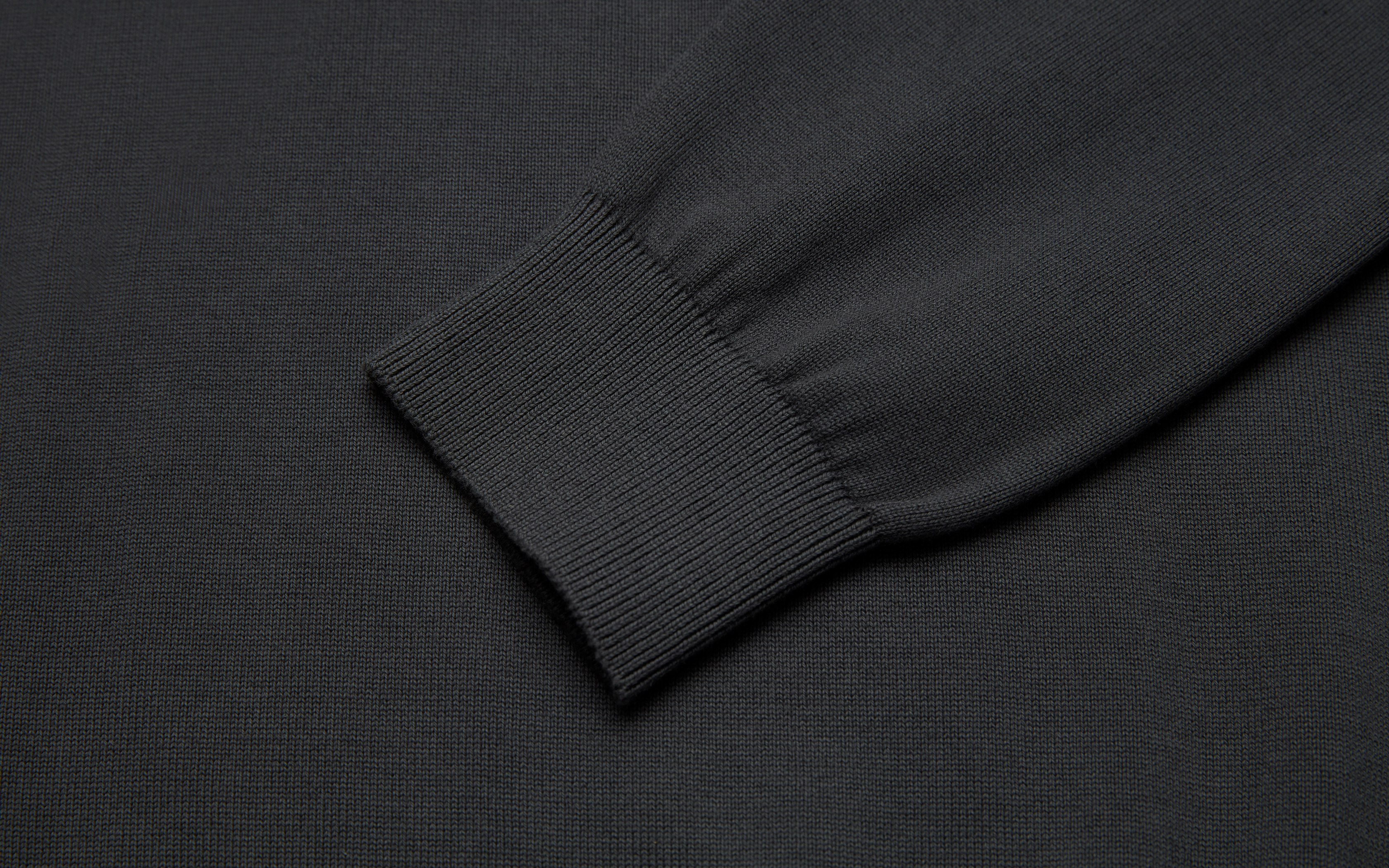 BOWMAN KNITTED CREW NECK 