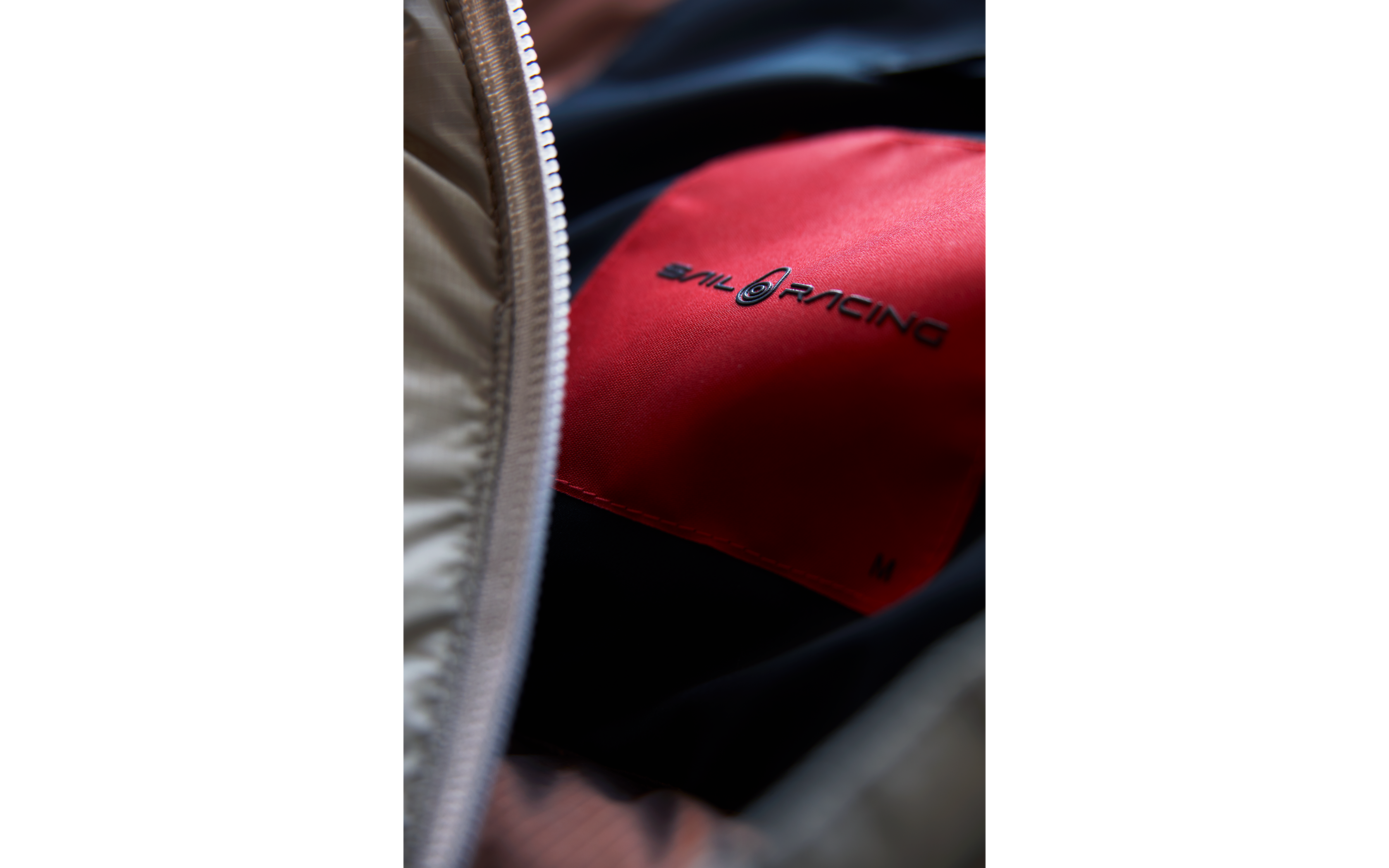 SKY DOWN VEST