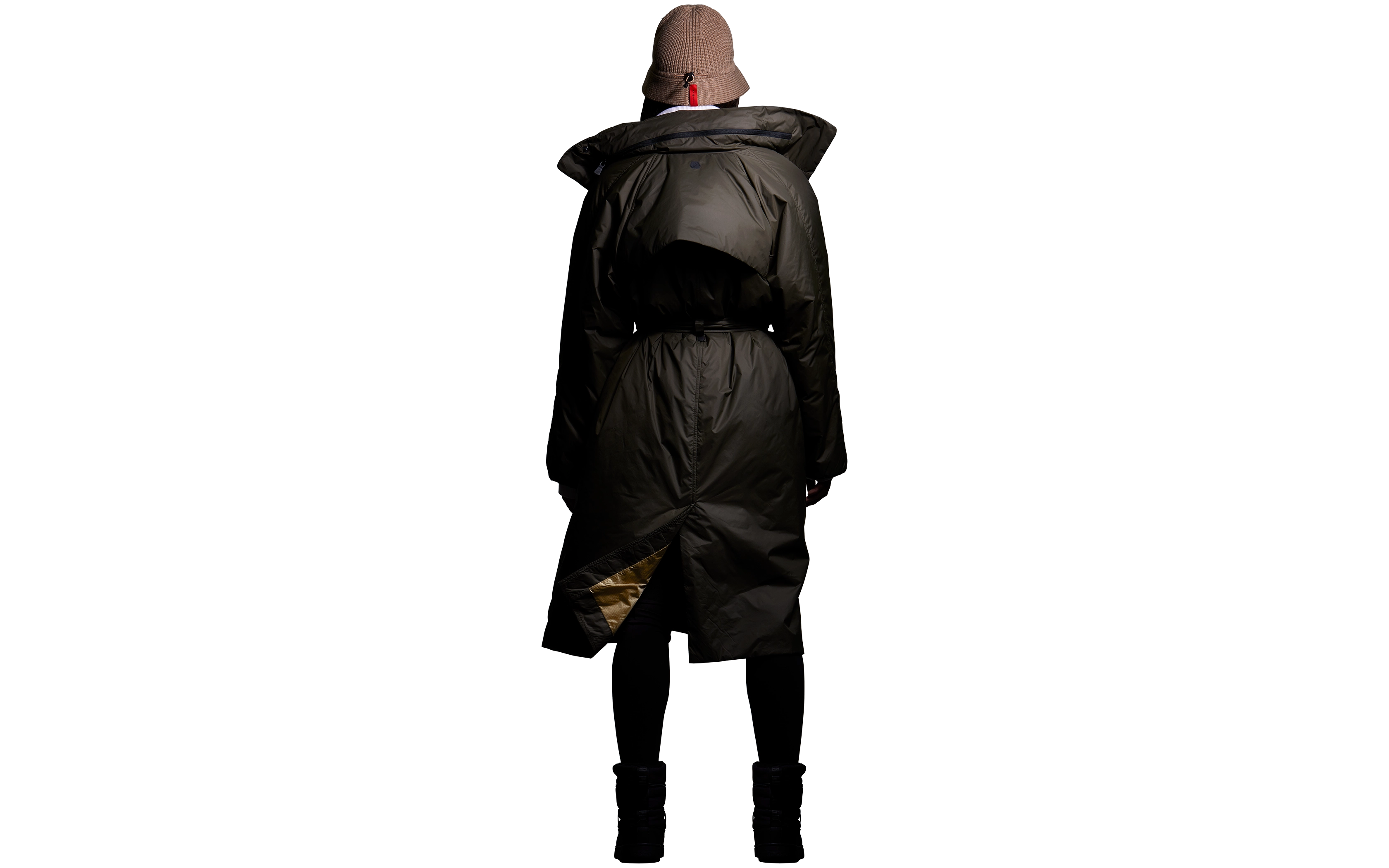TRANSITIONAL COAT