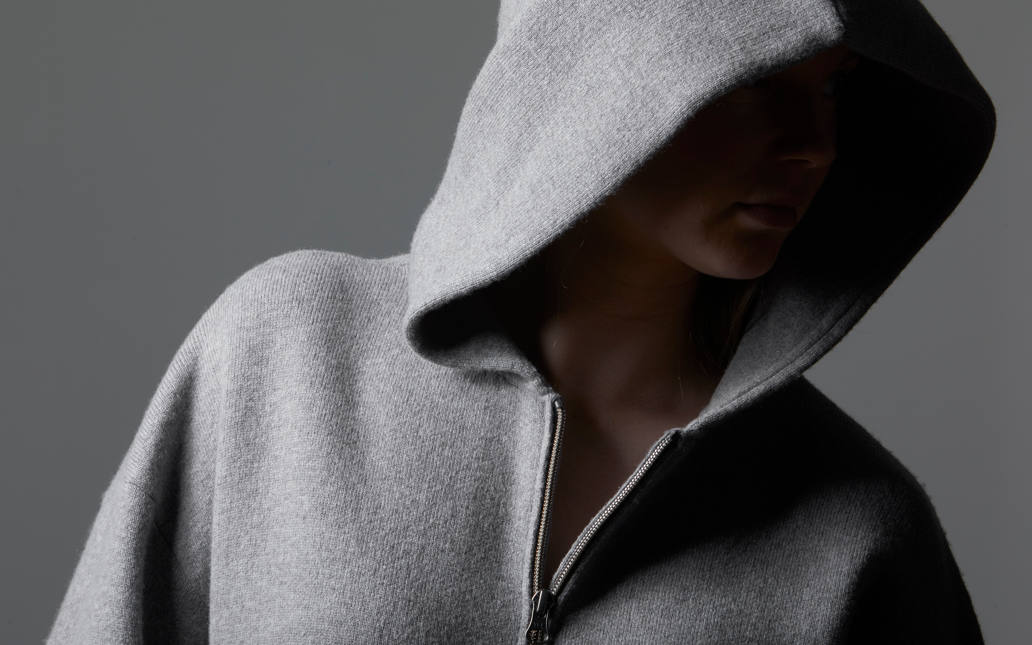 AMERY ZIP HOOD