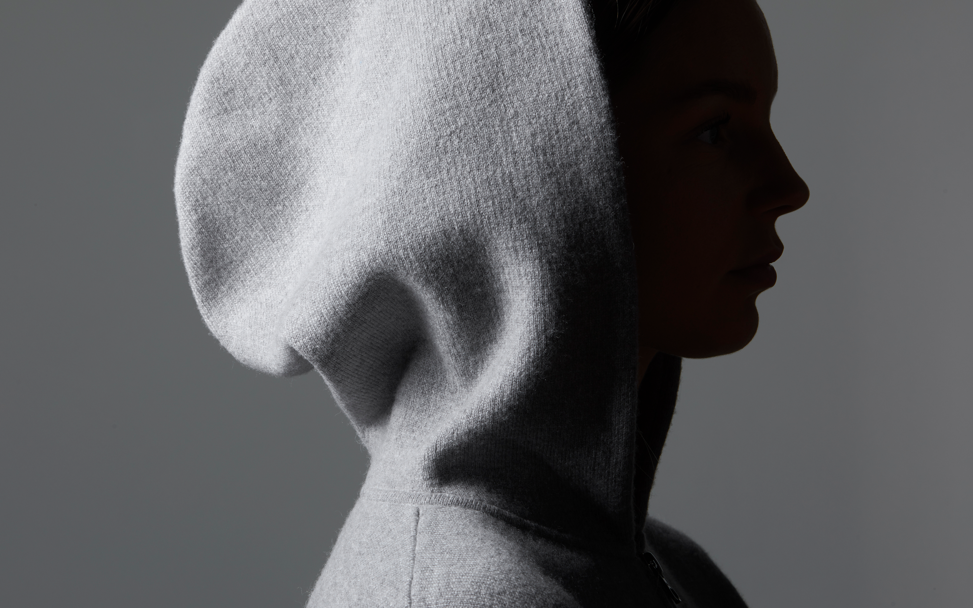 AMERY ZIP HOOD