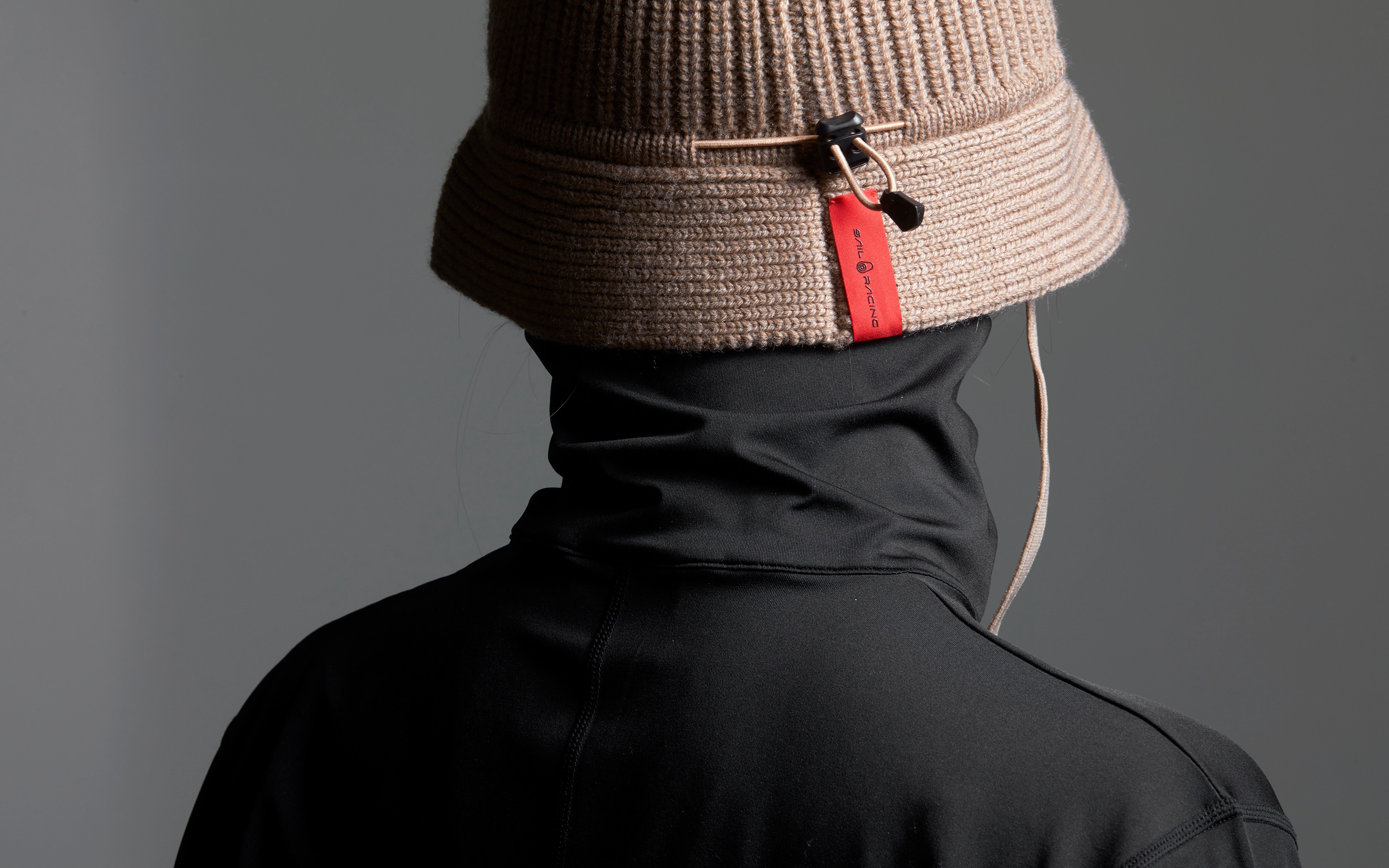 FROSTWAVE KNITTED HAT