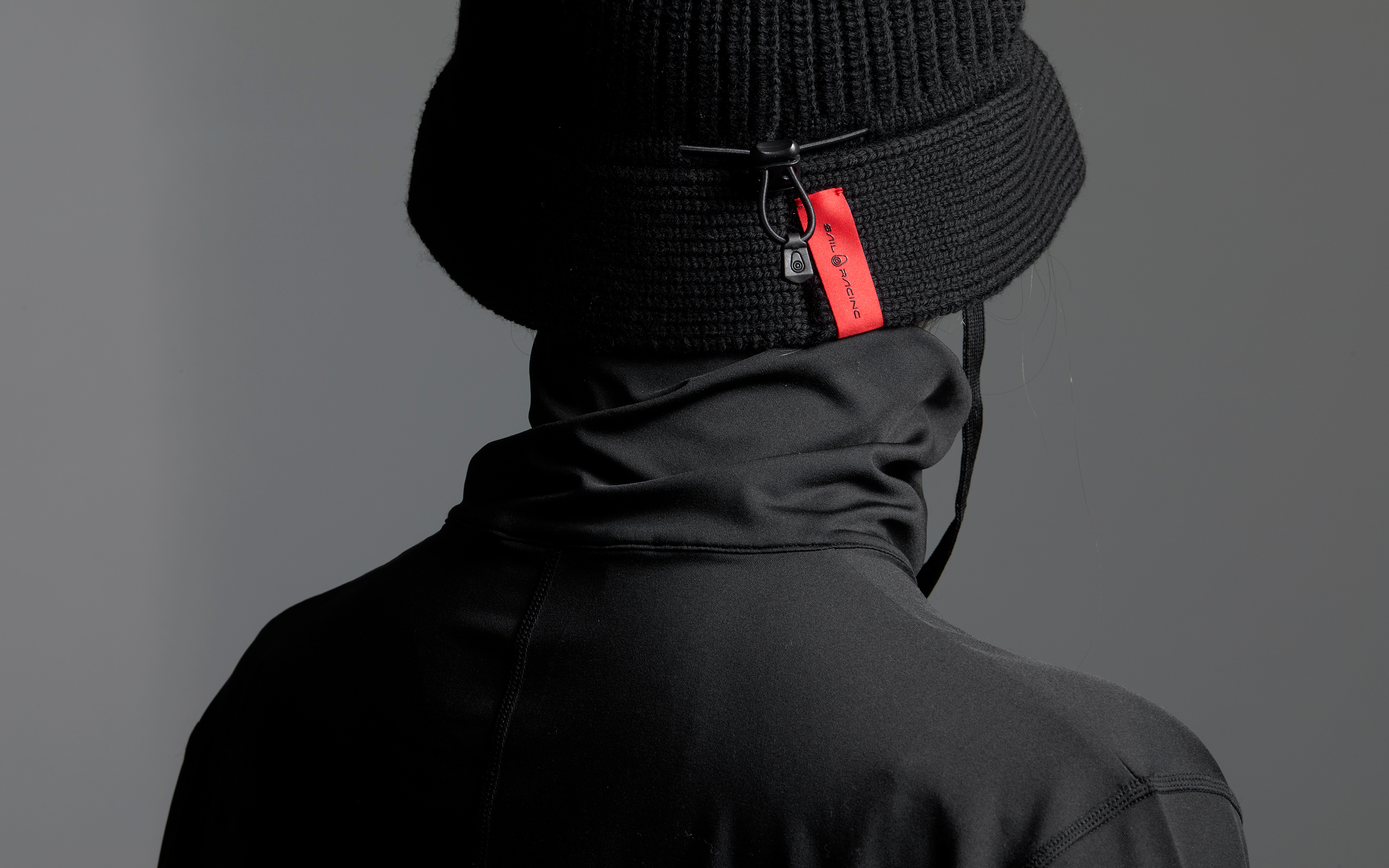 FROSTWAVE KNITTED HAT