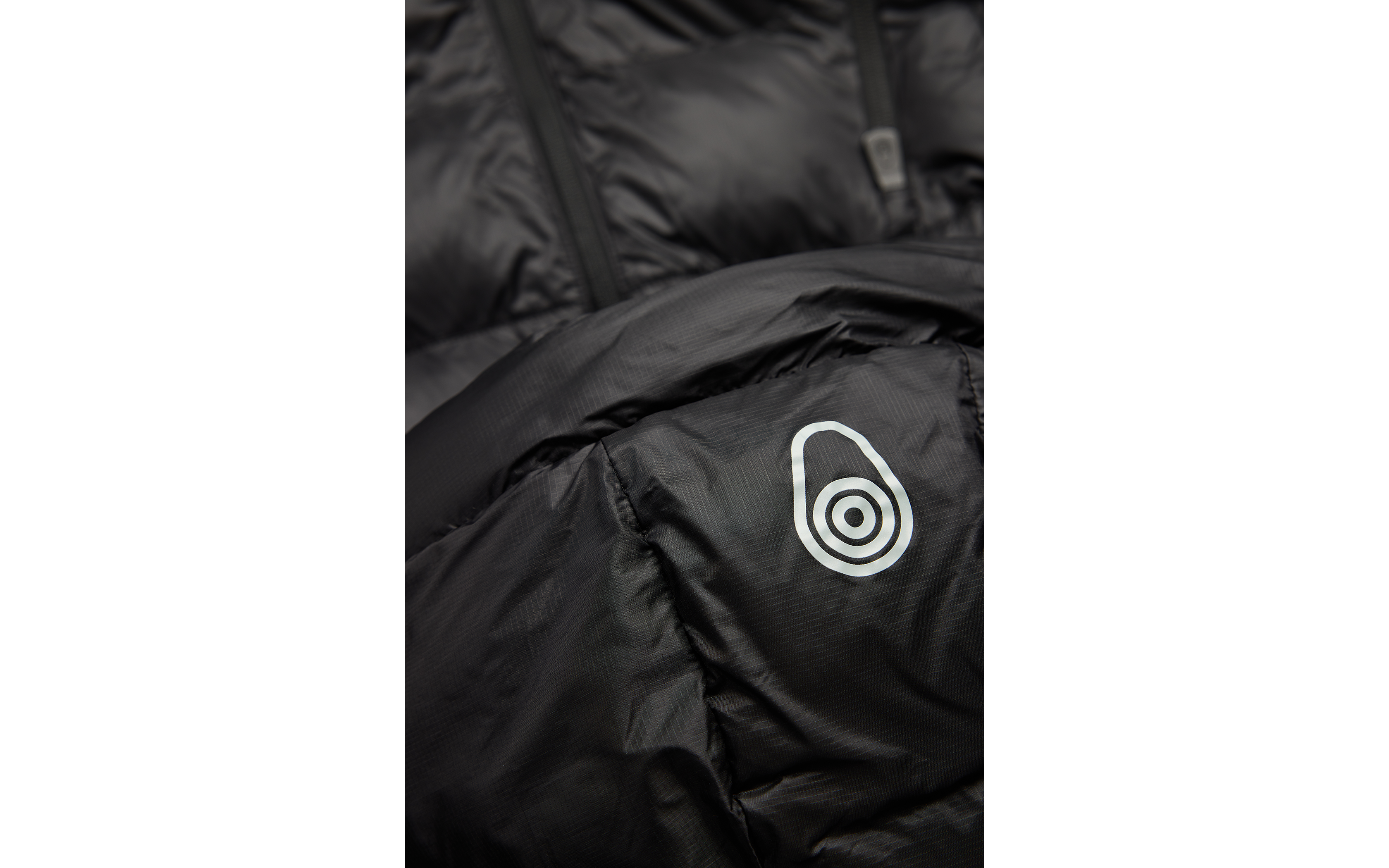 JR CLOUD INSULATED HOOD