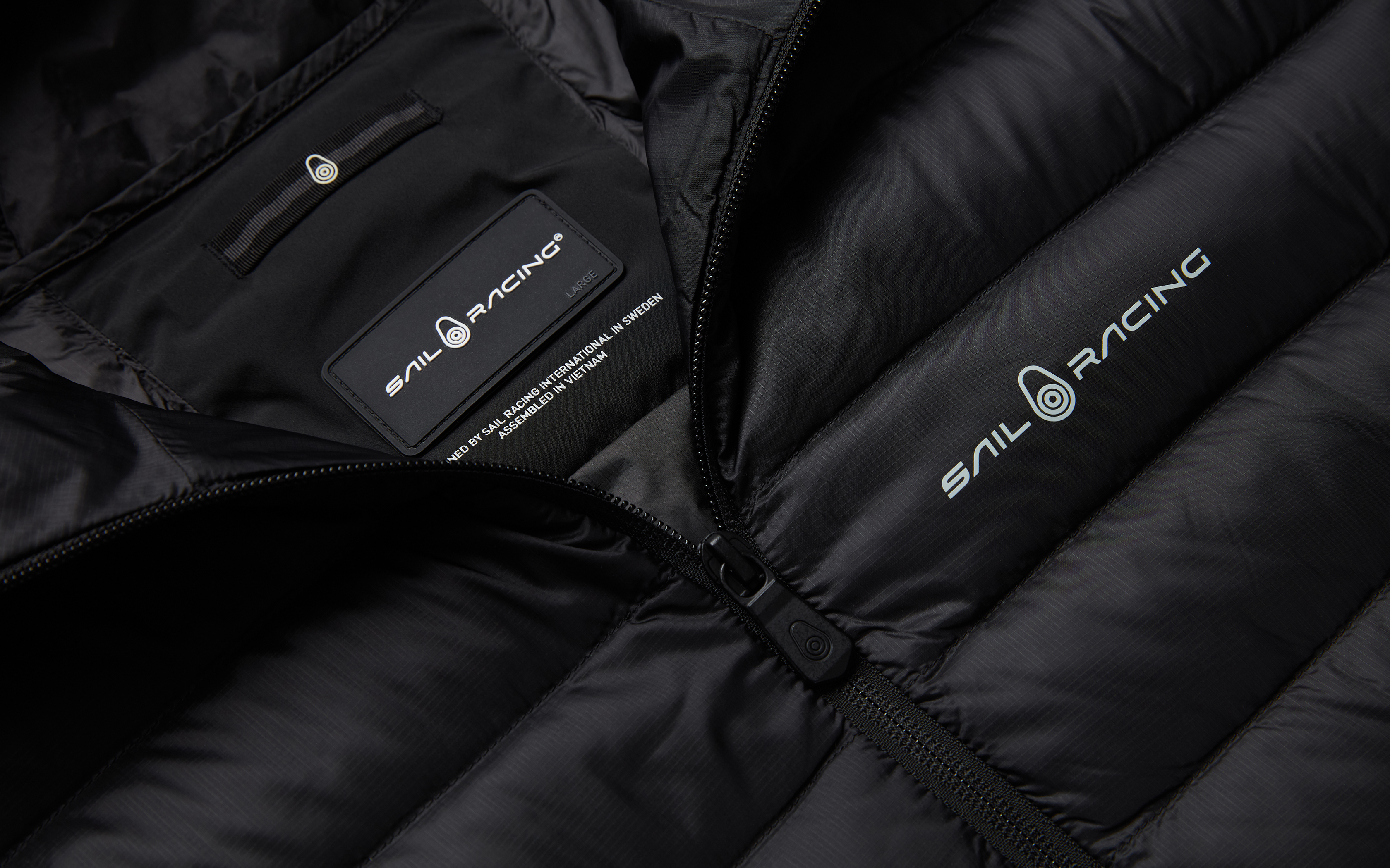 SPRAY HYBRID DOWN HOOD