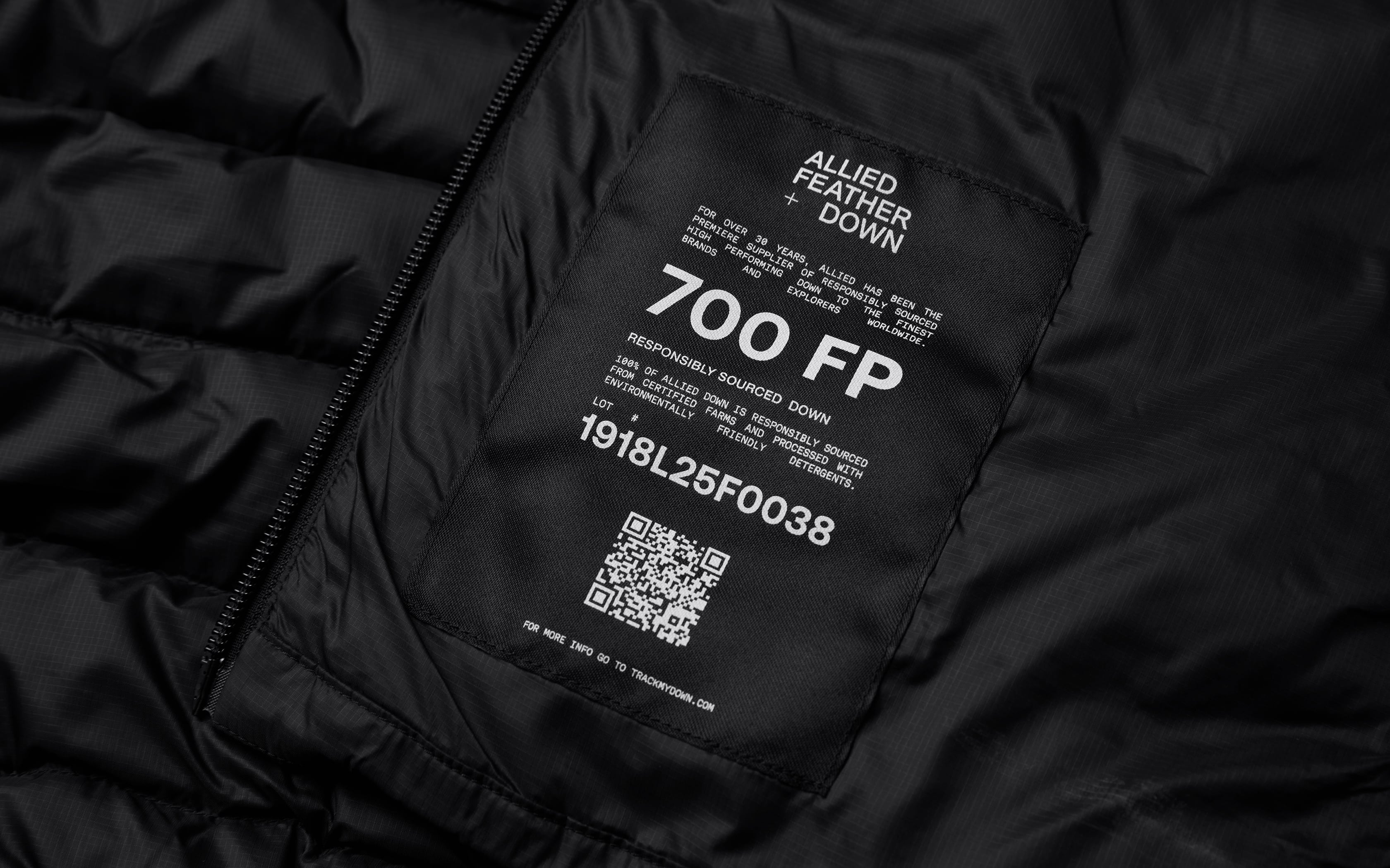 SPRAY HYBRID DOWN HOOD