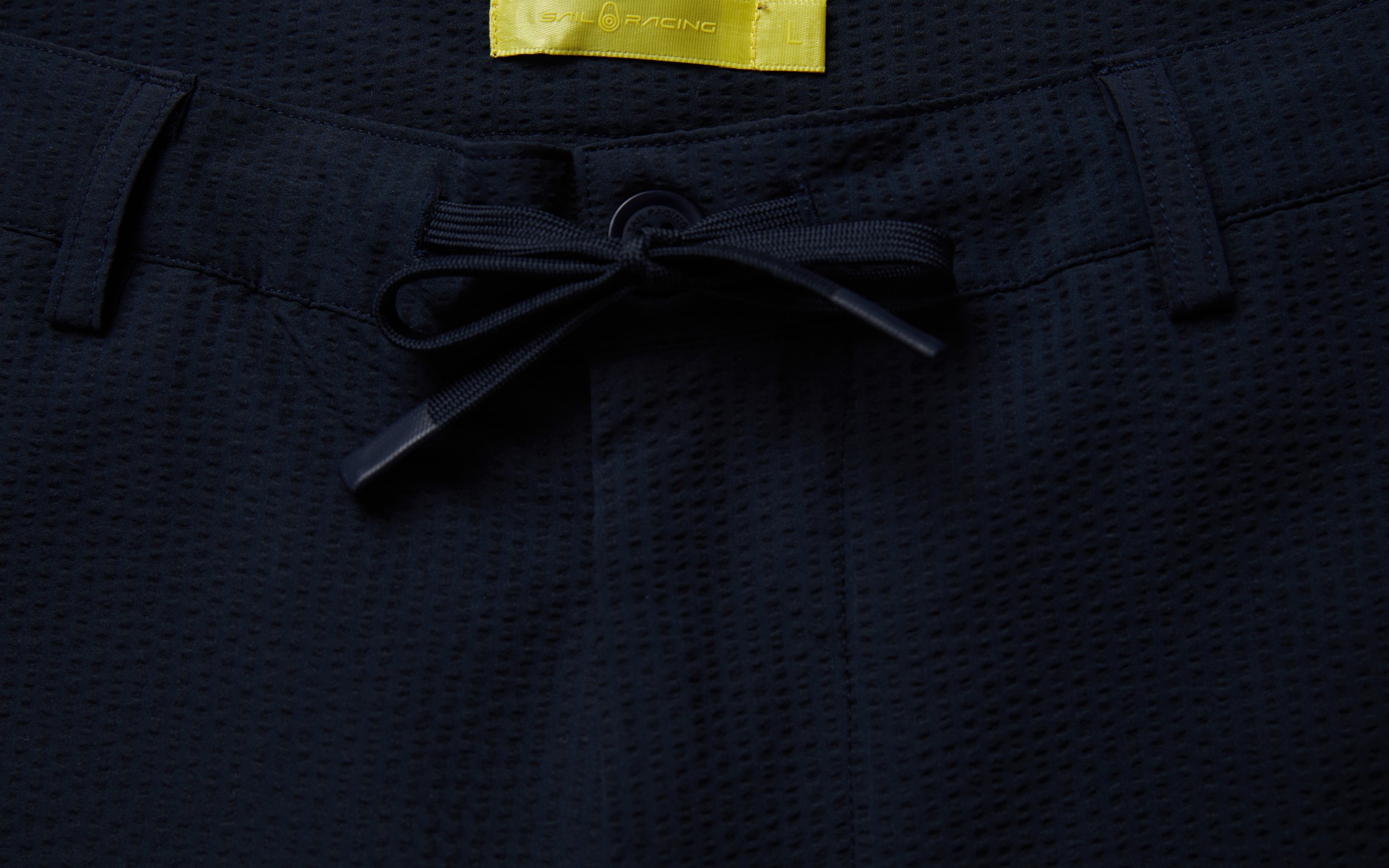 TORNADO SEERSUCKER SHORTS