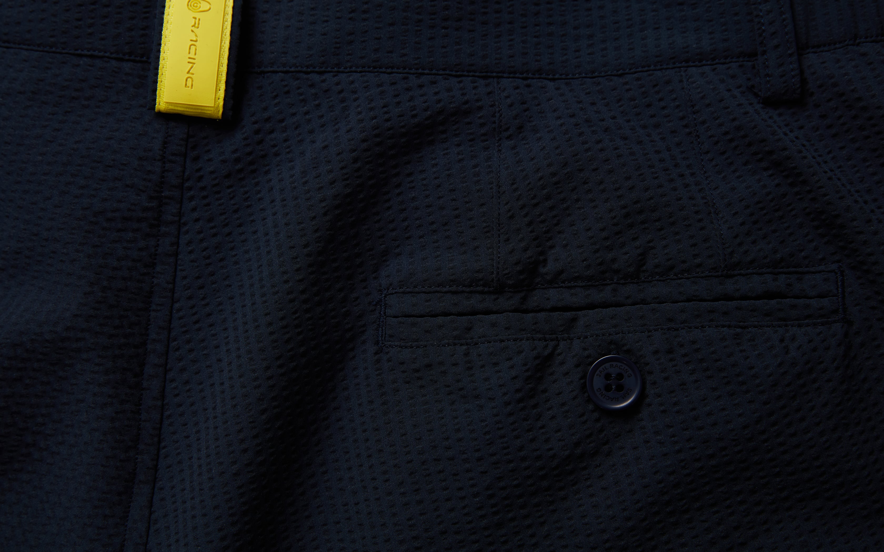 TORNADO SEERSUCKER SHORTS