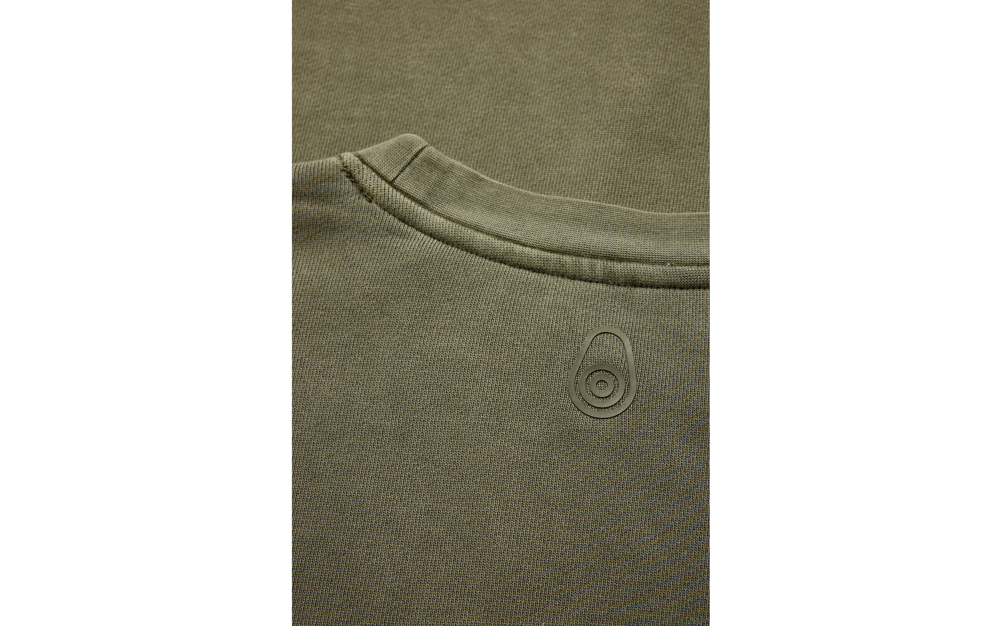 WIND PIGMENT SWEATER