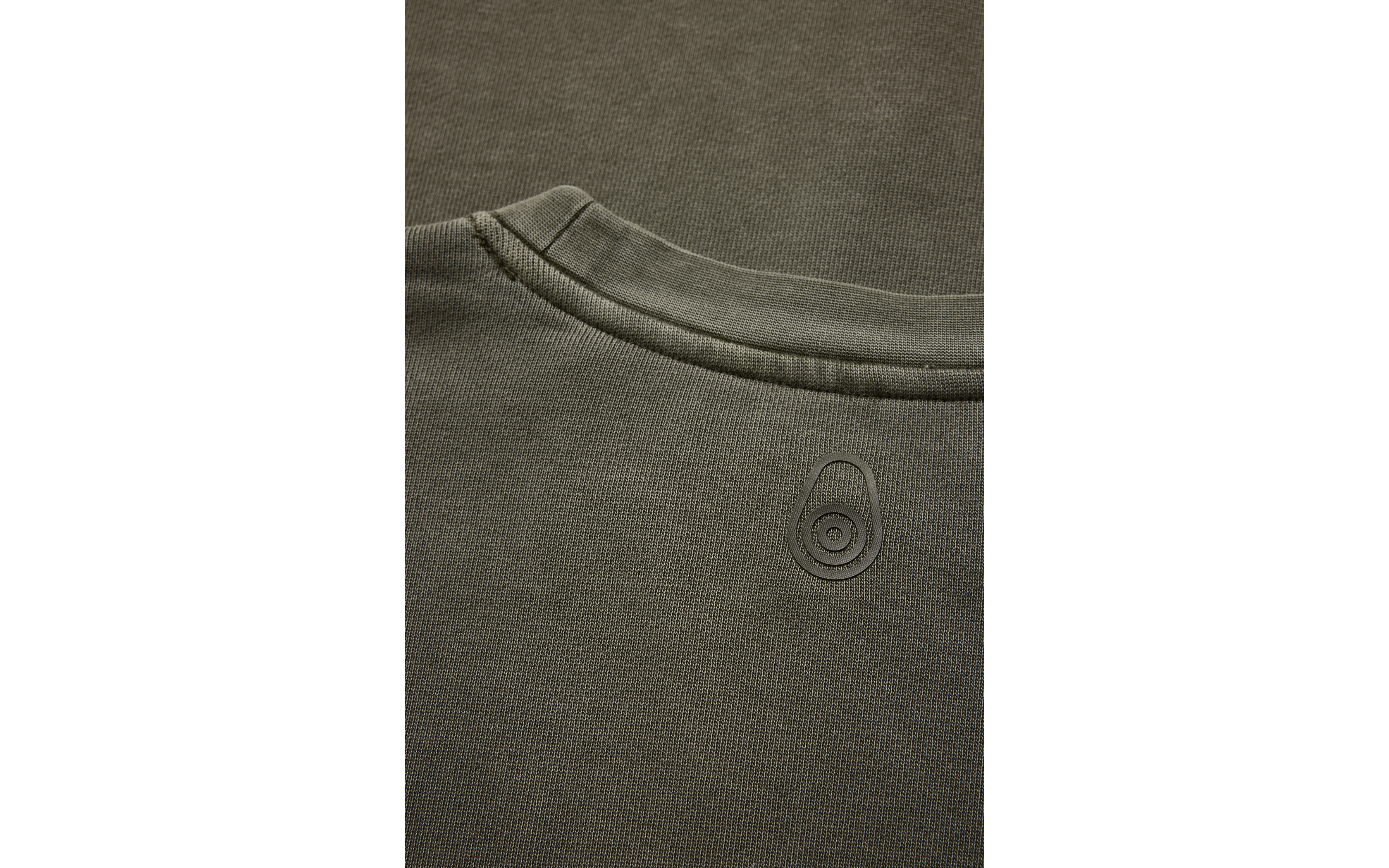 WIND PIGMENT SWEATER