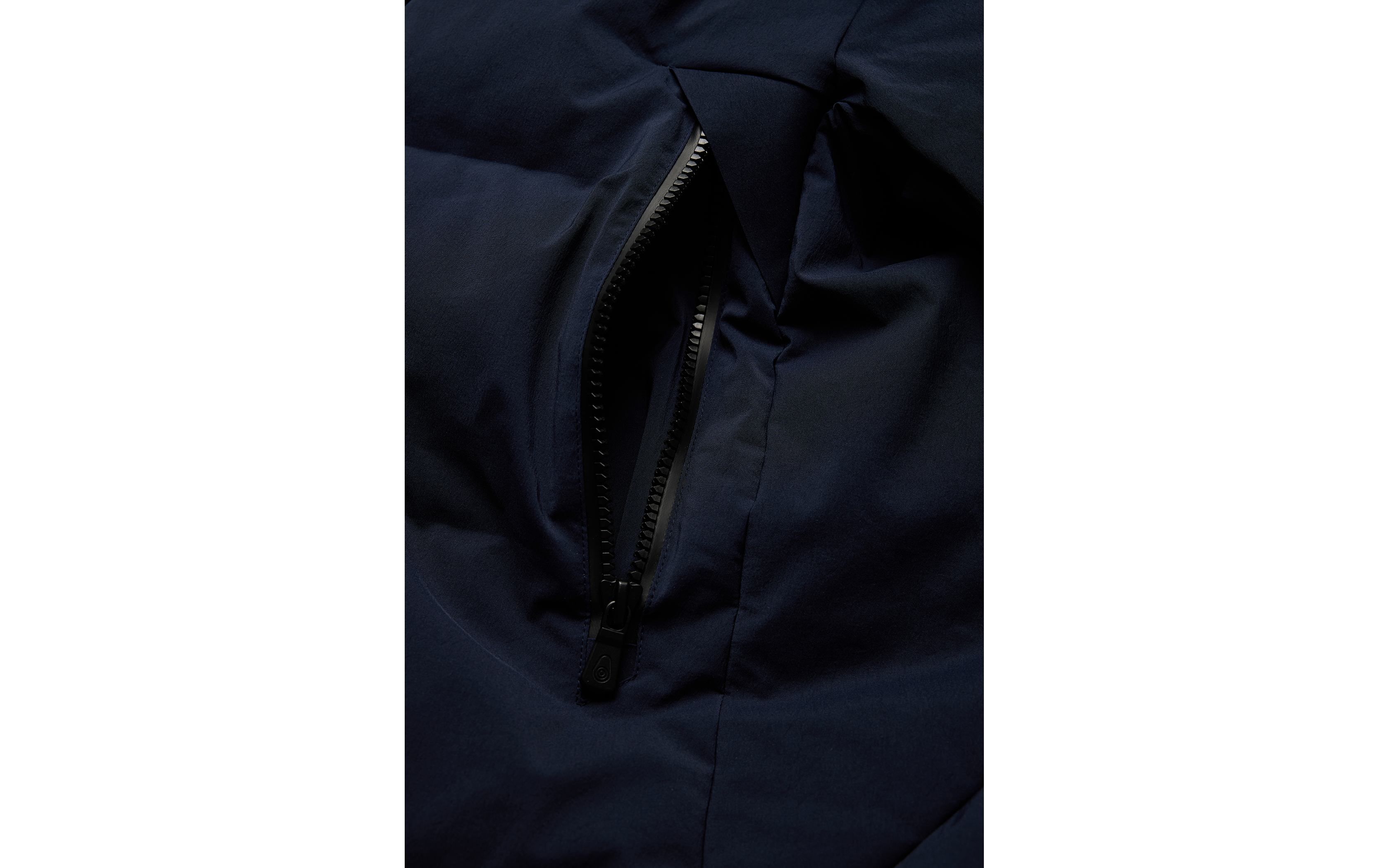 ARC DOWN JACKET