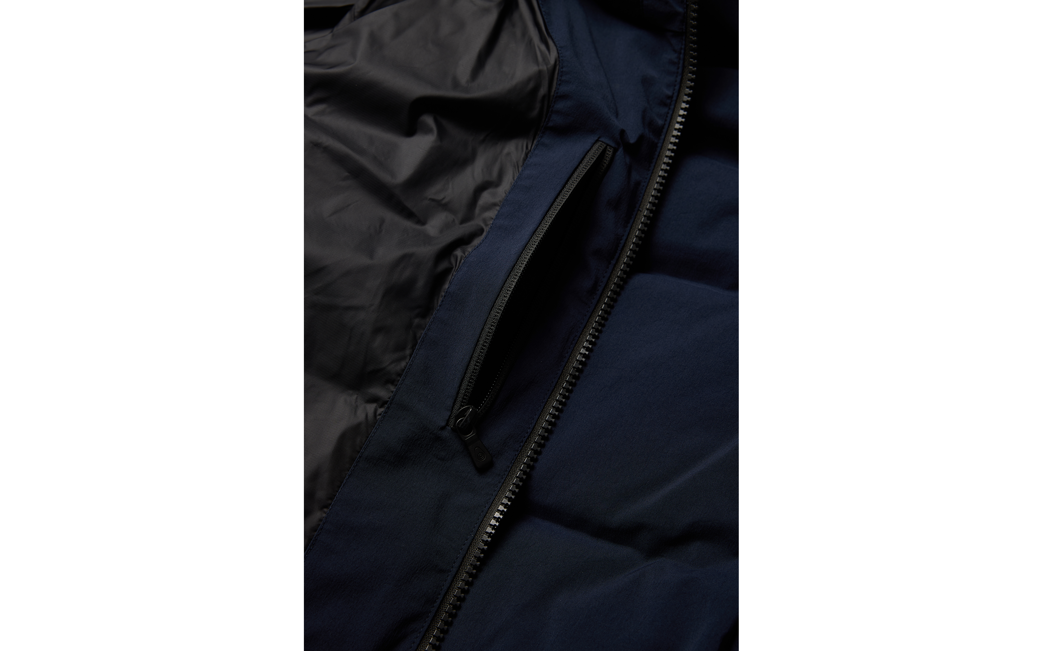 ARC DOWN PARKA