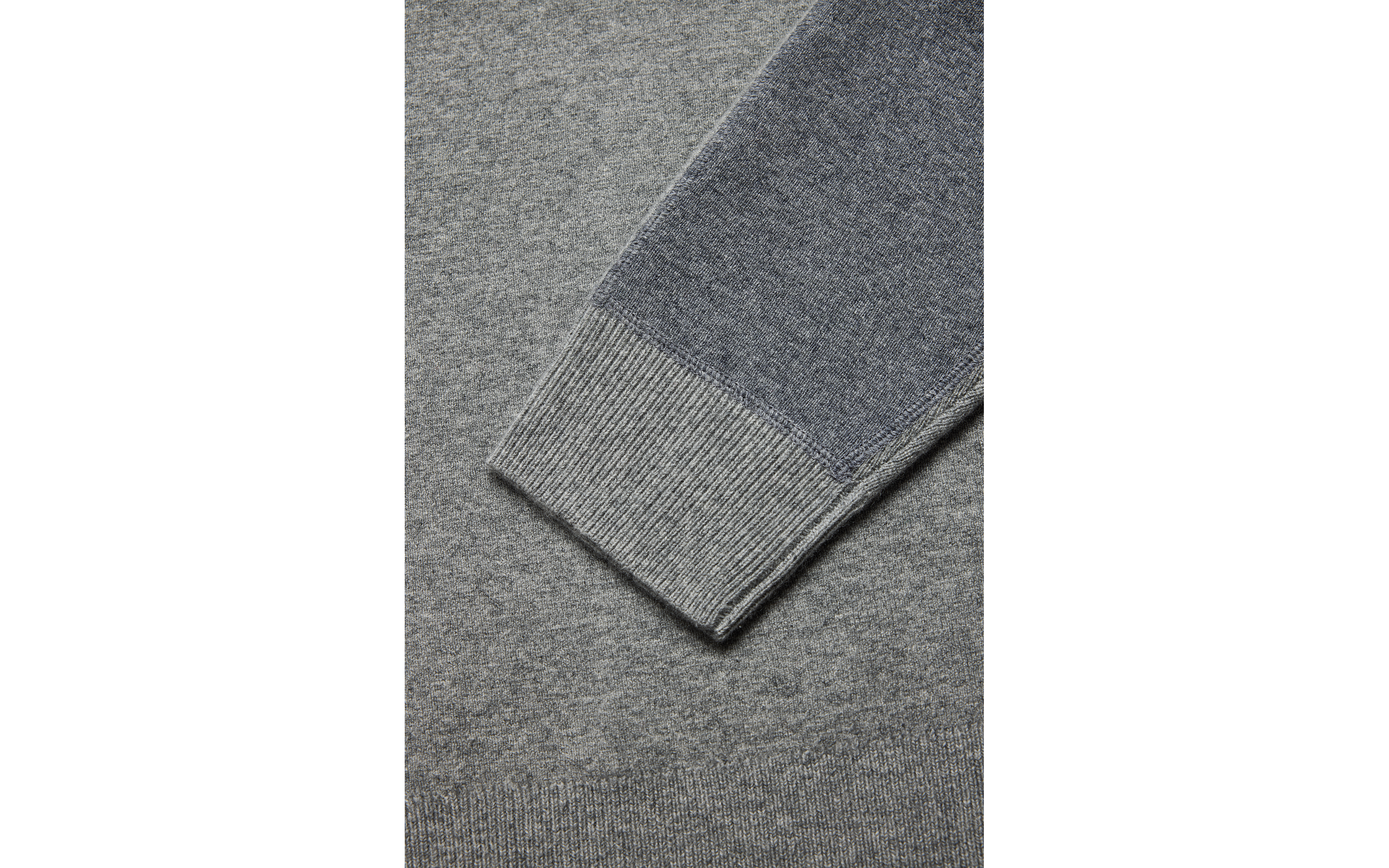 SPINE KNITTED CREWNECK 