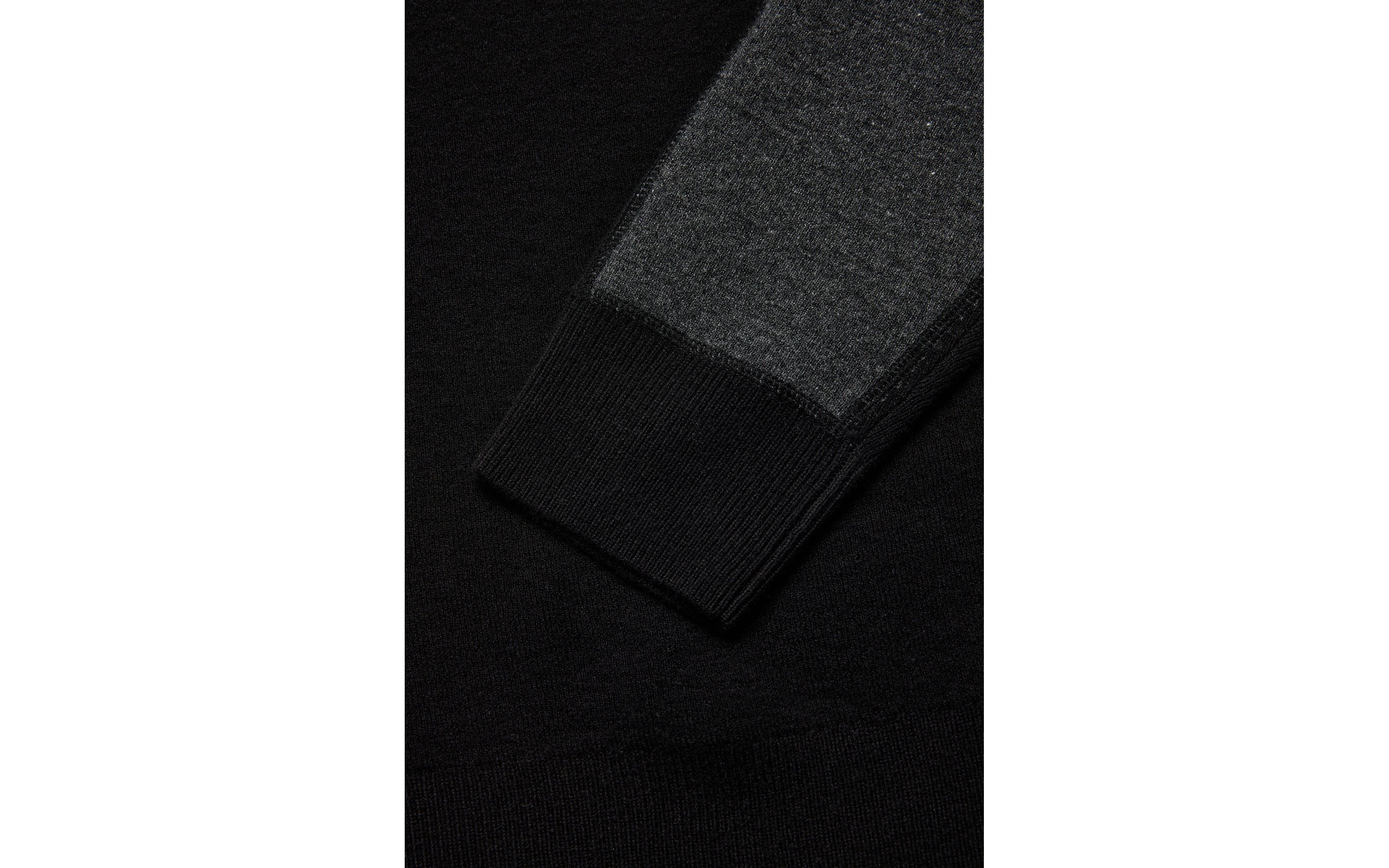 SPINE KNITTED CREWNECK 