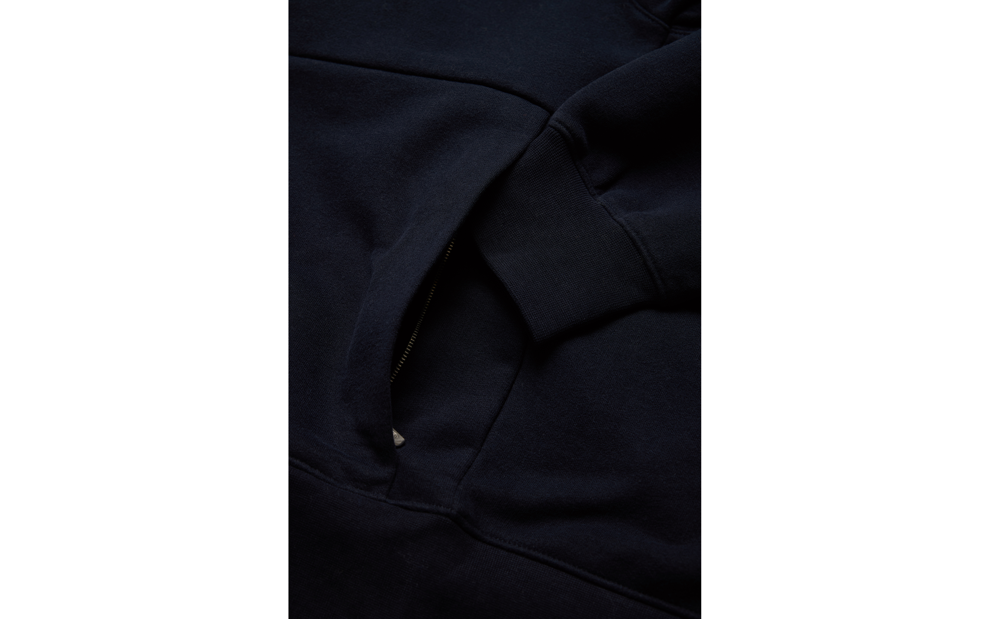FLOW ZIP HOOD