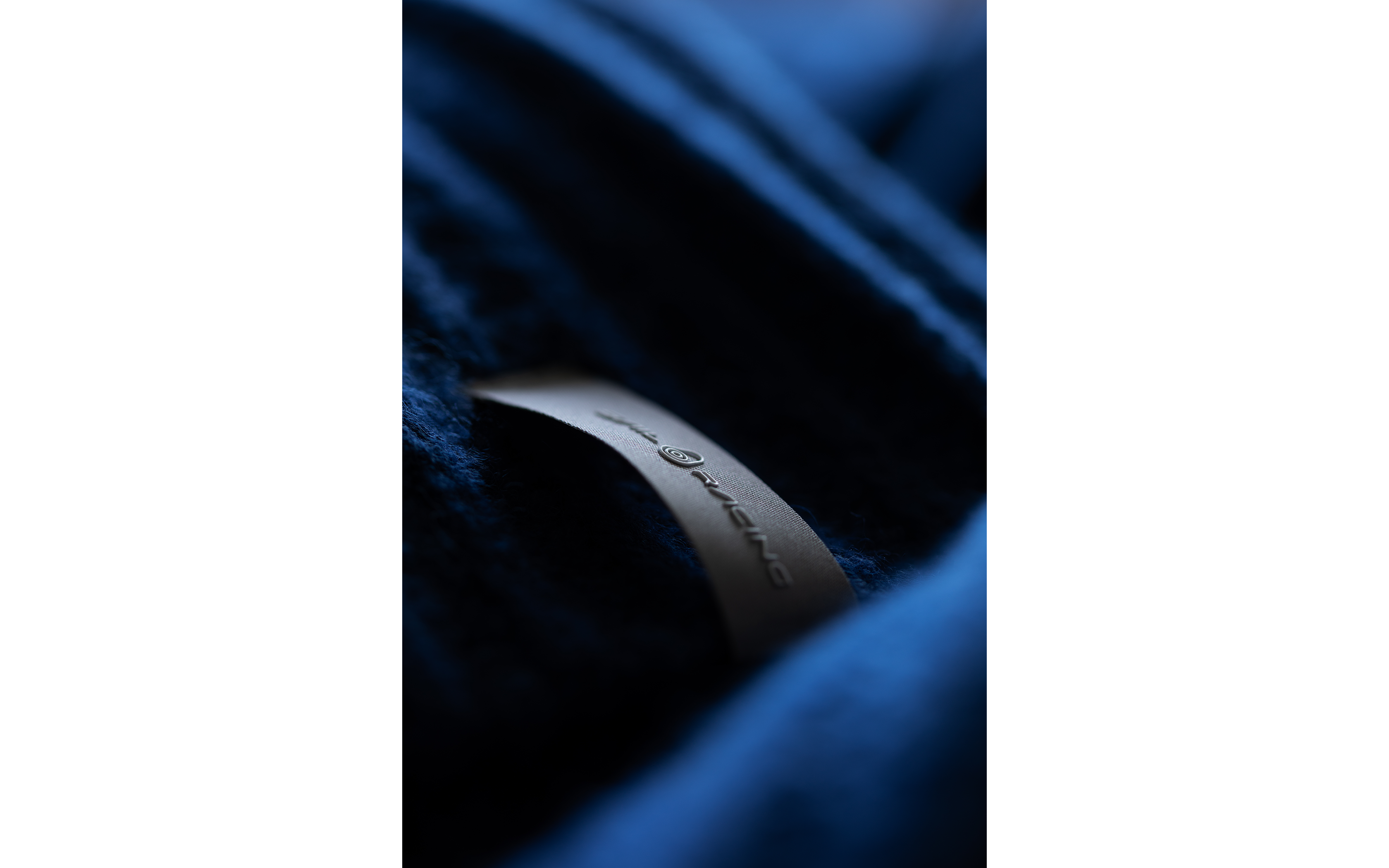 NAVIGATOR SWEATER
