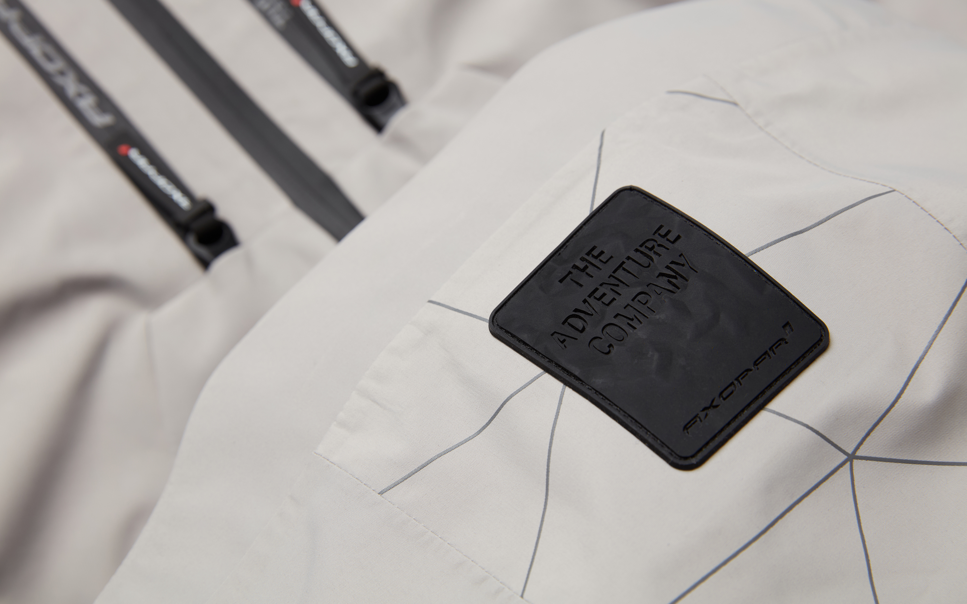 THE ADV SHELL JACKET