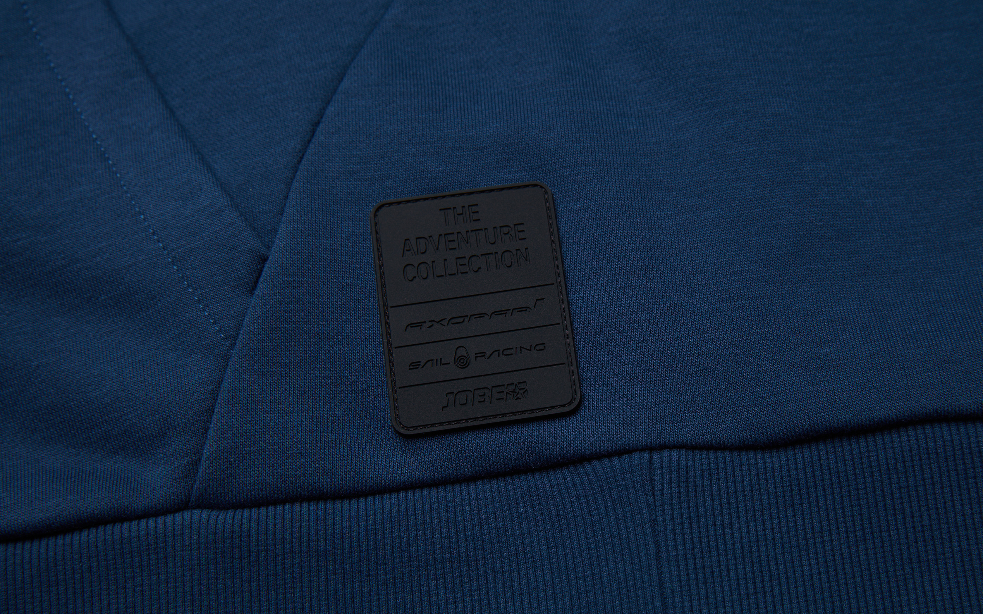 THE ADV STATEMENT HOODIE