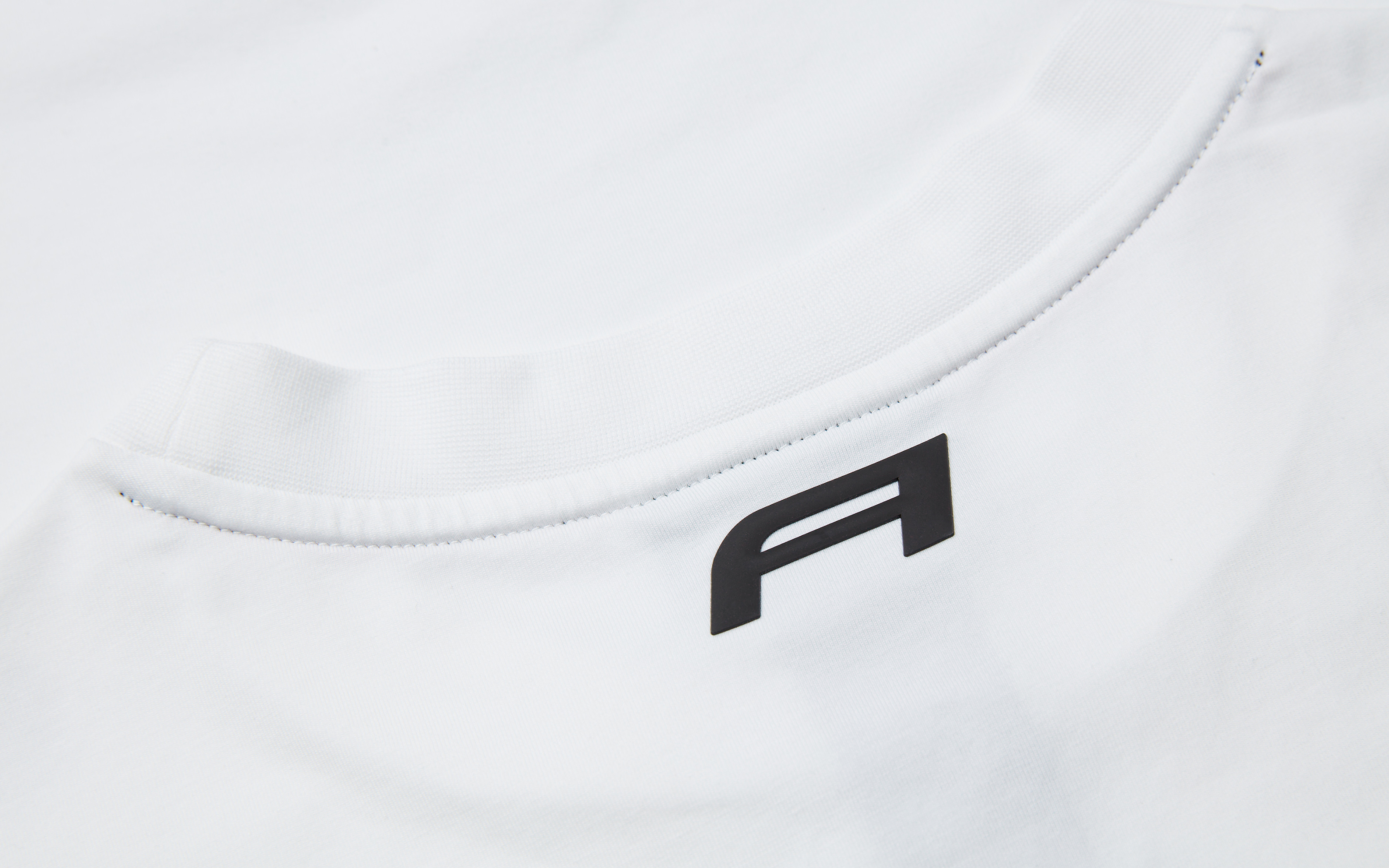 W THE ADV TEE