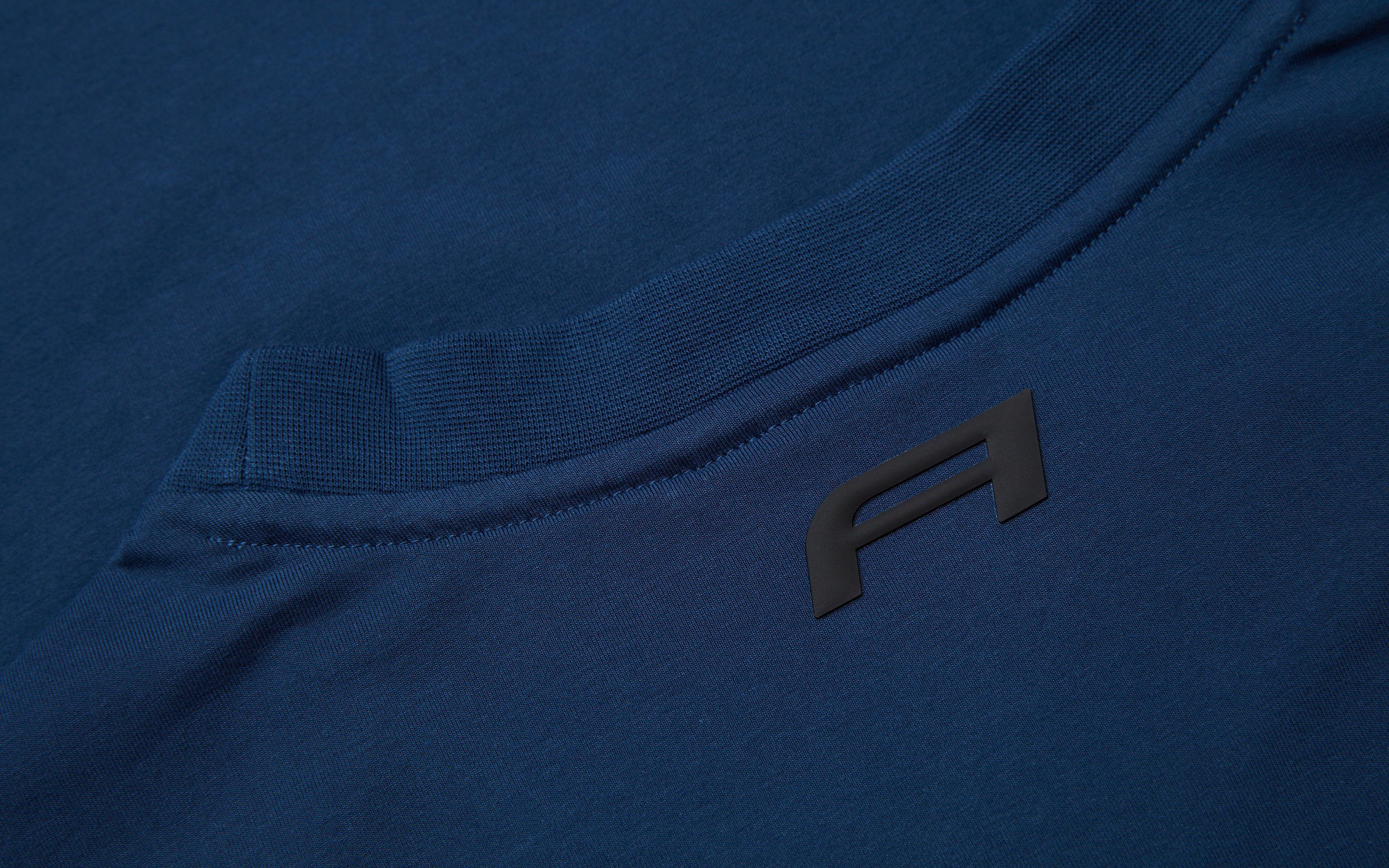 W THE ADV TEE