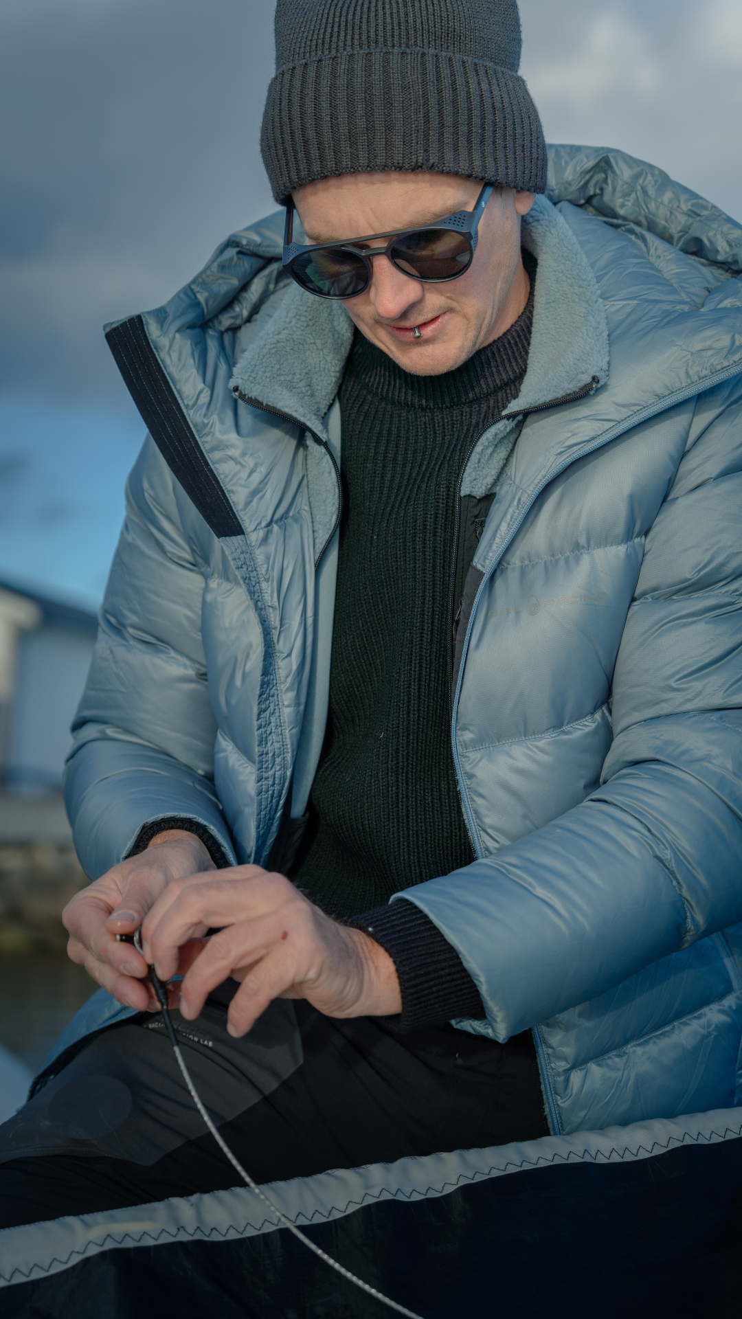 CLOUD DOWN HOOD | Sail Racing Official