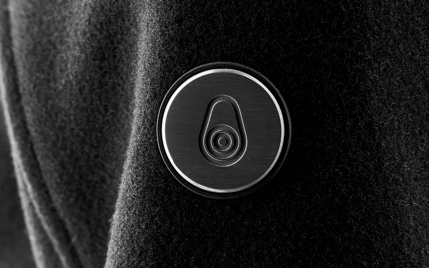 THE CARBON WOOL COAT
