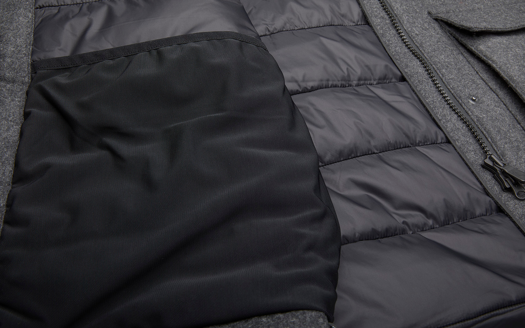 W GLACIER BAY WOOL PARKA