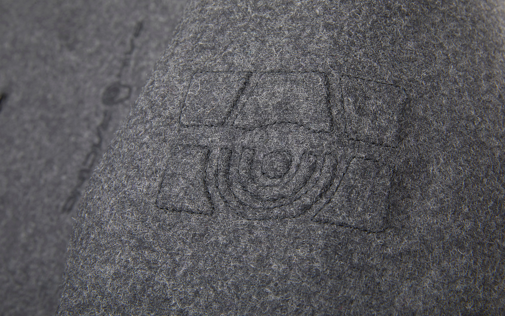 W GLACIER BAY WOOL PARKA
