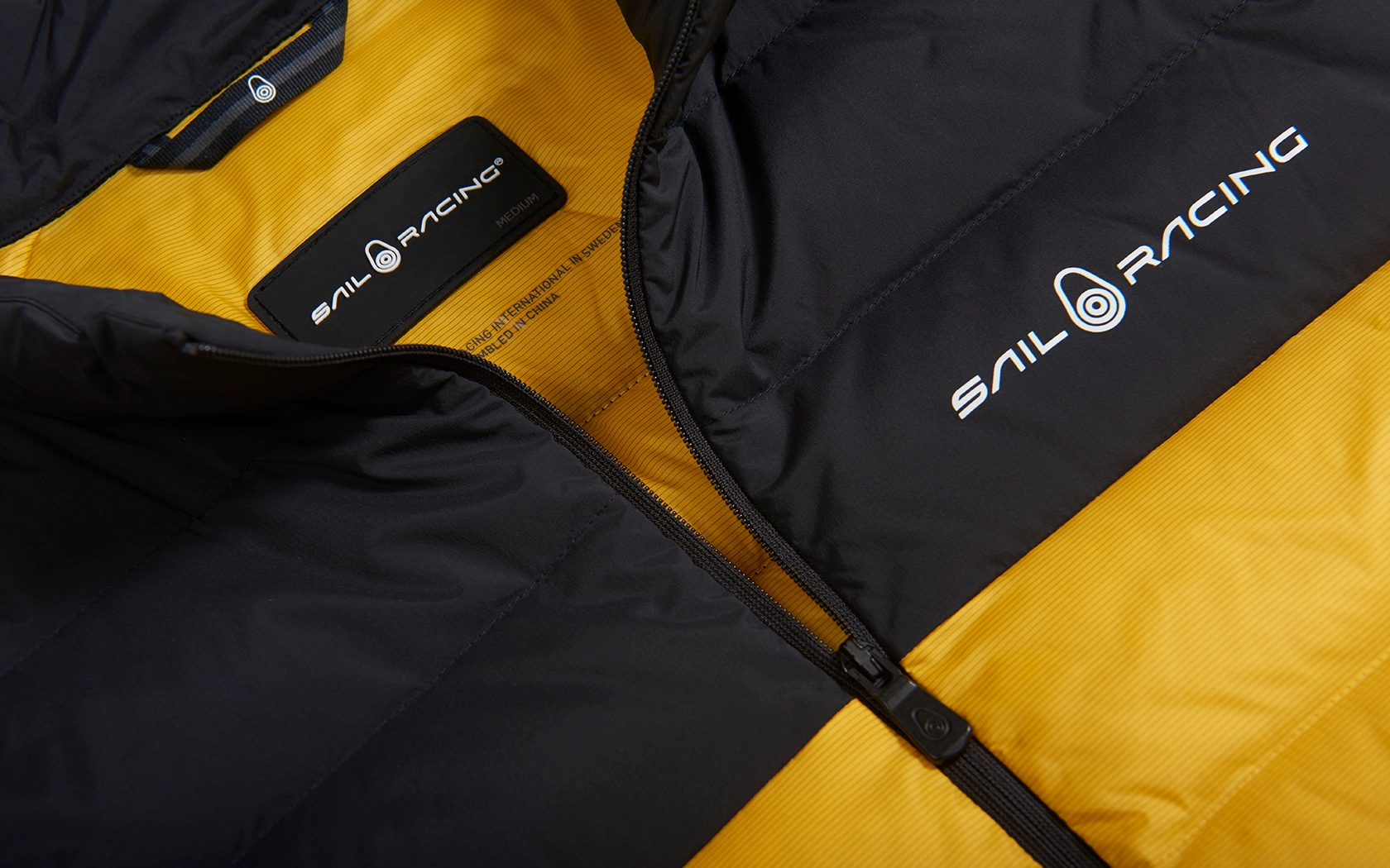 SPRAY DOWN JACKET