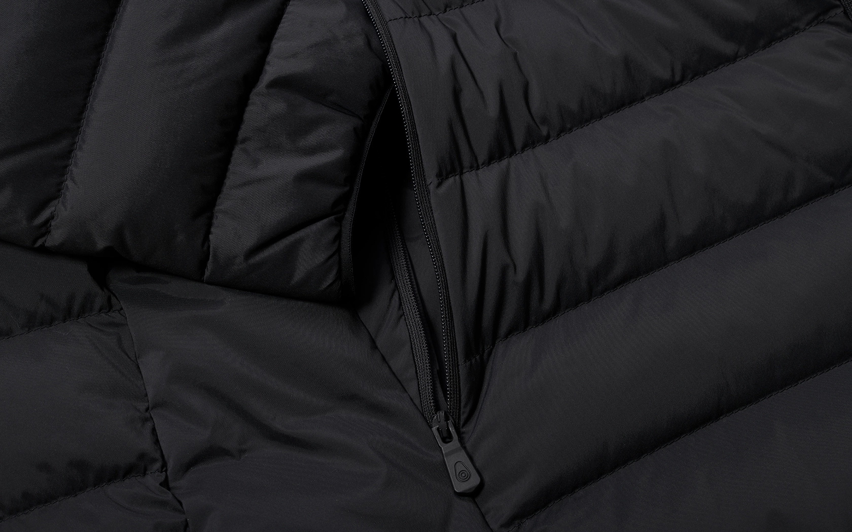 SPRAY DOWN JACKET