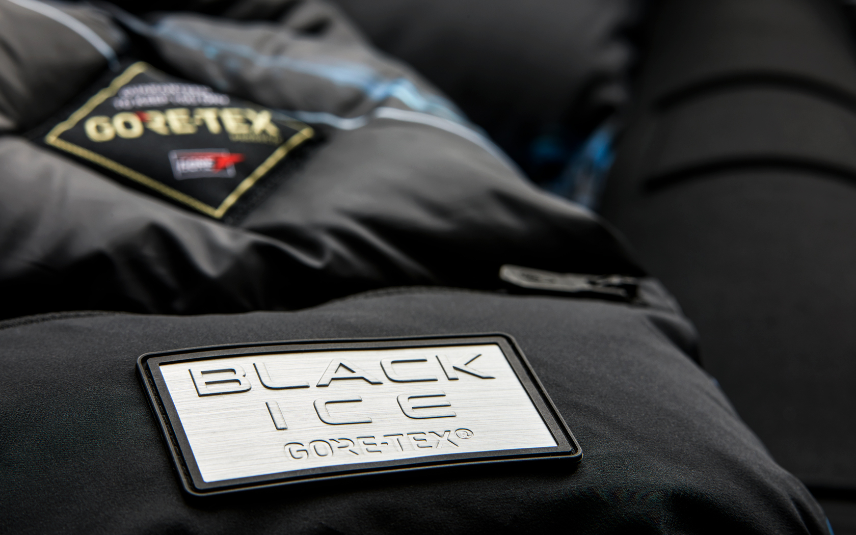 BLACK ICE GTX DOWN HOOD