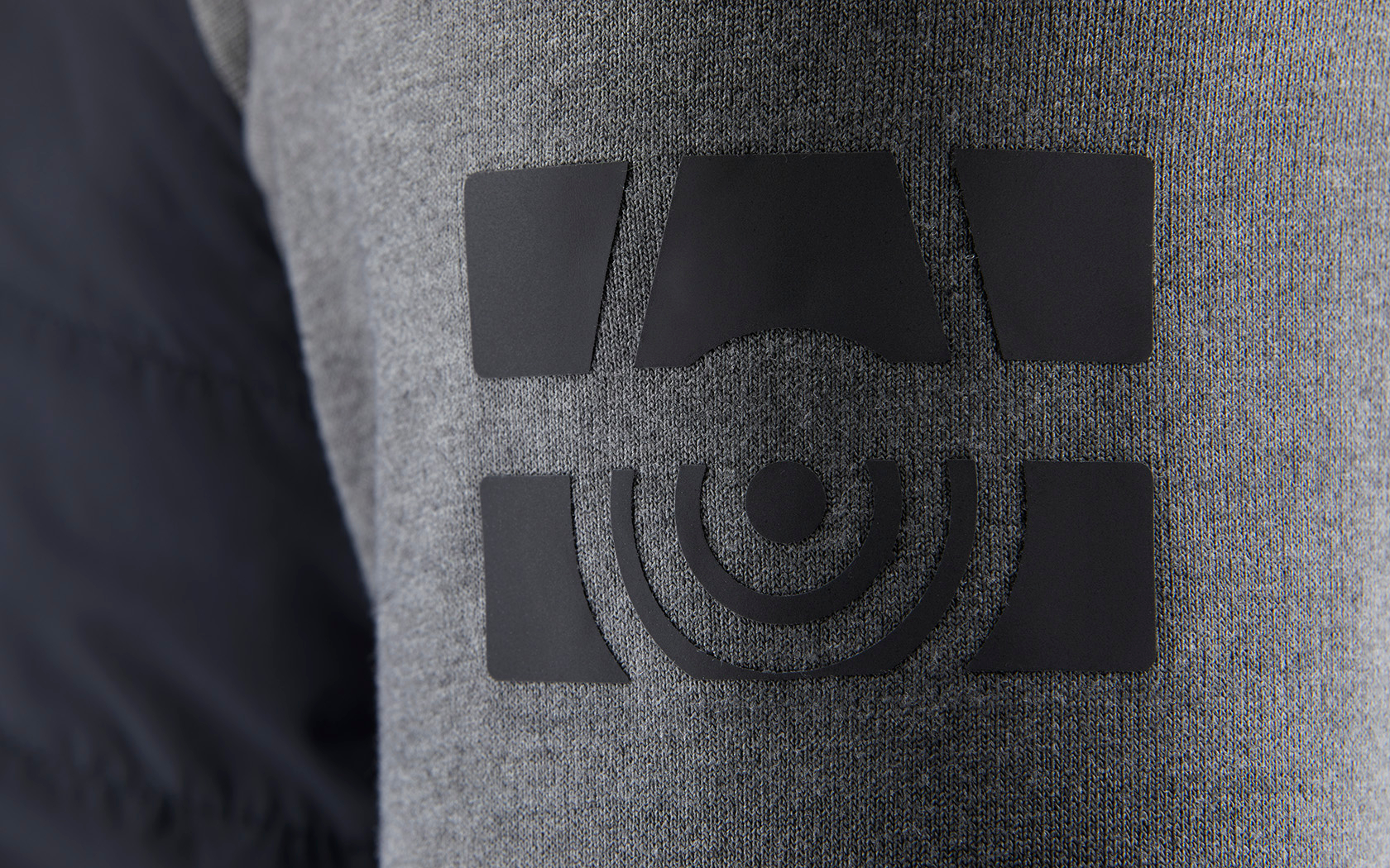 RACE TECH HYBRID ZIP JACKET